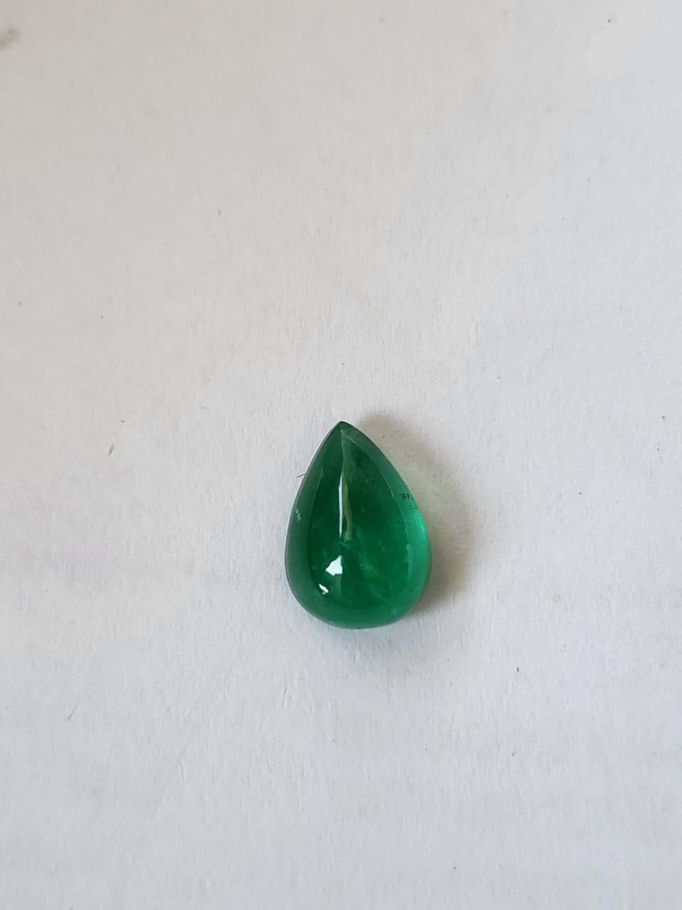 Natural Beautiful Zambia Emerald Gemstone.
3.02 Carat with a elegant Green color and excellent clarity. Zambia Origin Also has an excellent fancy pear shape with ideal polish to show great shine and color . It will look authentic in jewellery. The