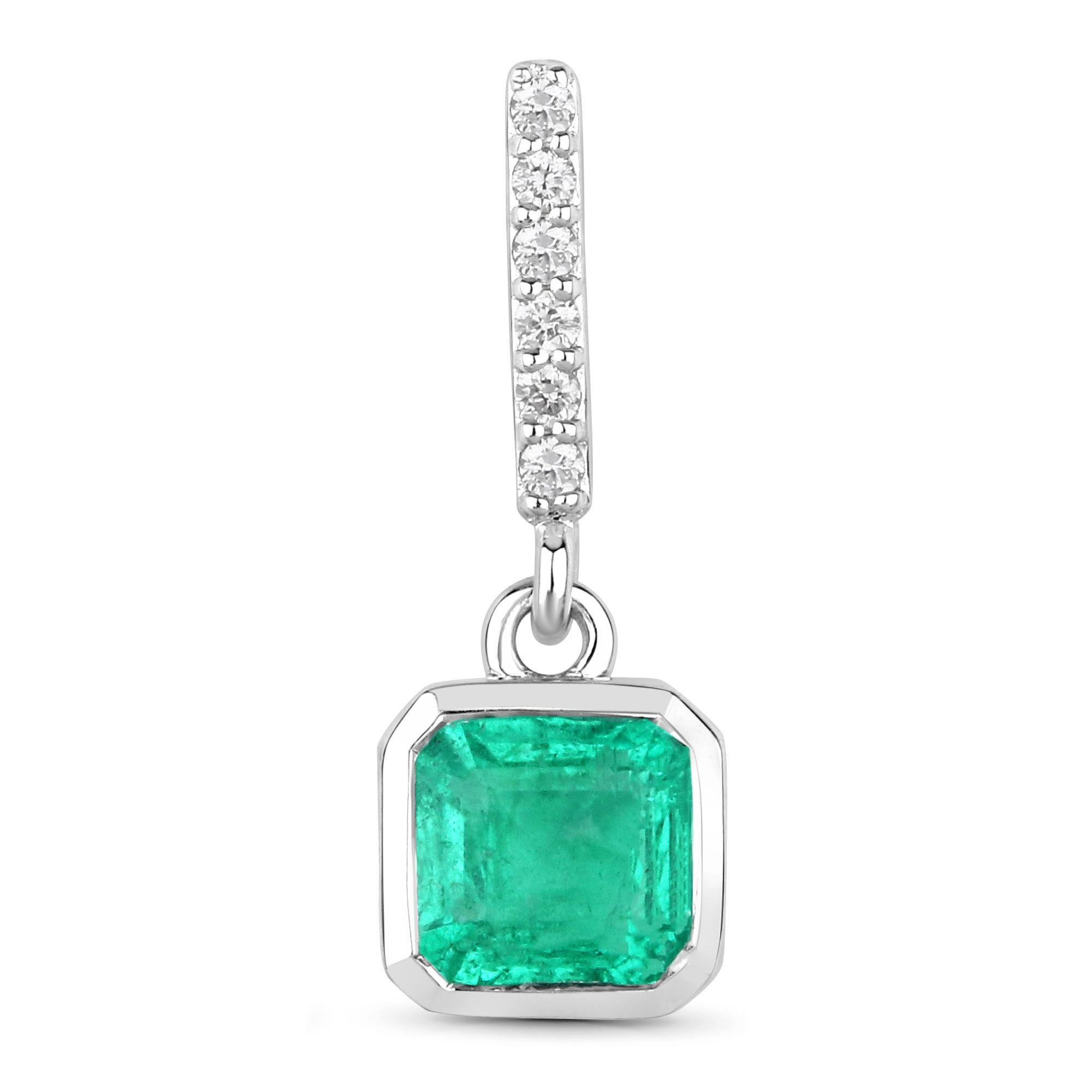 Smaragd- und Diamant-Ohrringe mit natürlicher Lünette 1,50 Karat 14K Gold (Zeitgenössisch) im Angebot