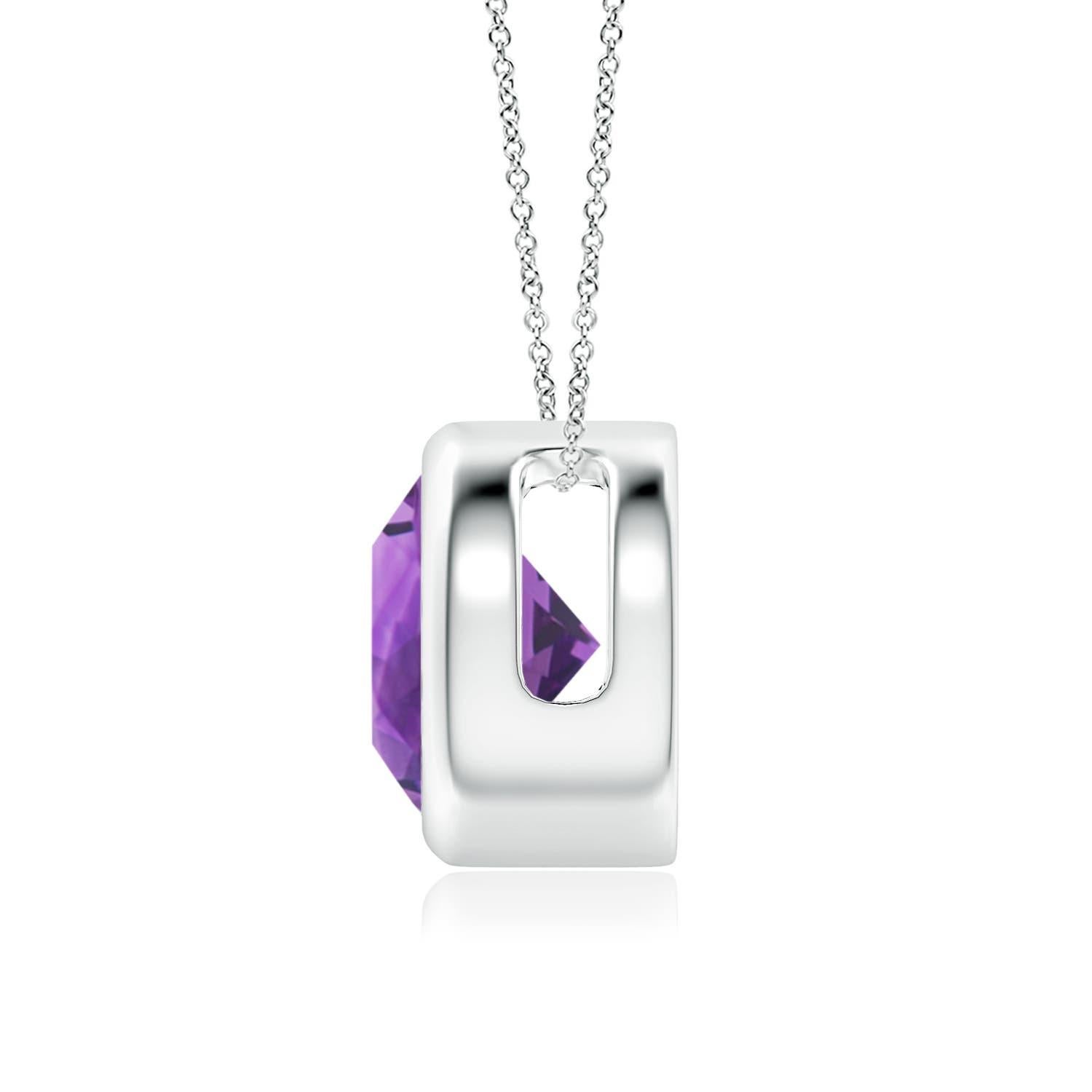 Modern Natural Bezel-Set Round 1.7ct Amethyst Solitaire Pendant in Platinum For Sale