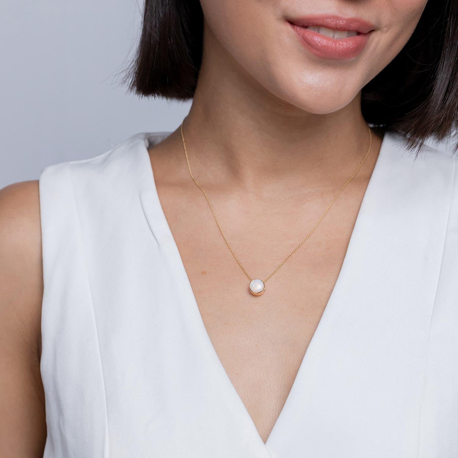 Modern Natural Bezel-Set Round Opal Solitaire Pendant in Platinum for Women (Size-5mm) For Sale