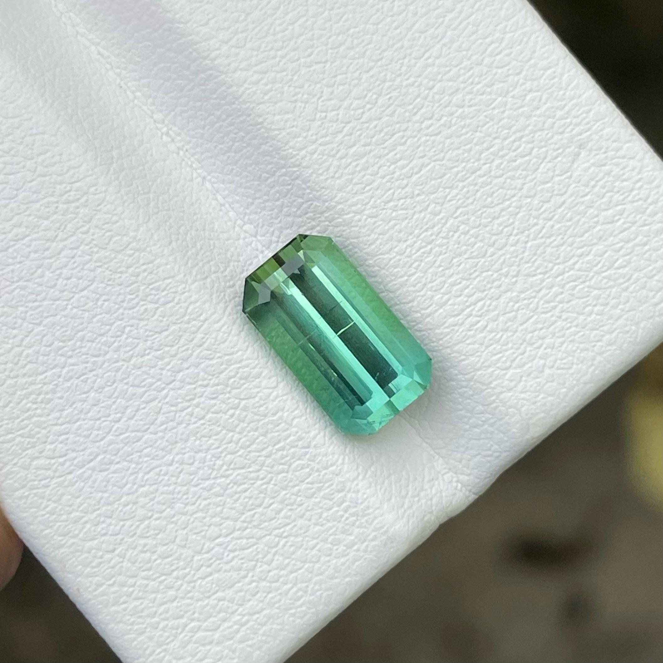 Emerald Cut Natural Bicolor Tourmaline Stone 3.80 Carats Tourmaline Stone for Jewellery For Sale