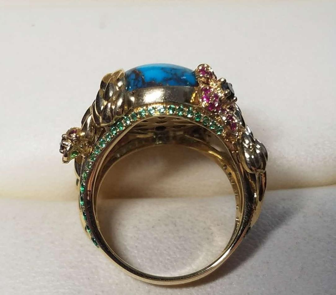 21Carat Natural Bisbee Turquoise 18K Gold Ruby and Tsavorite Cocktail Ring For Sale 6