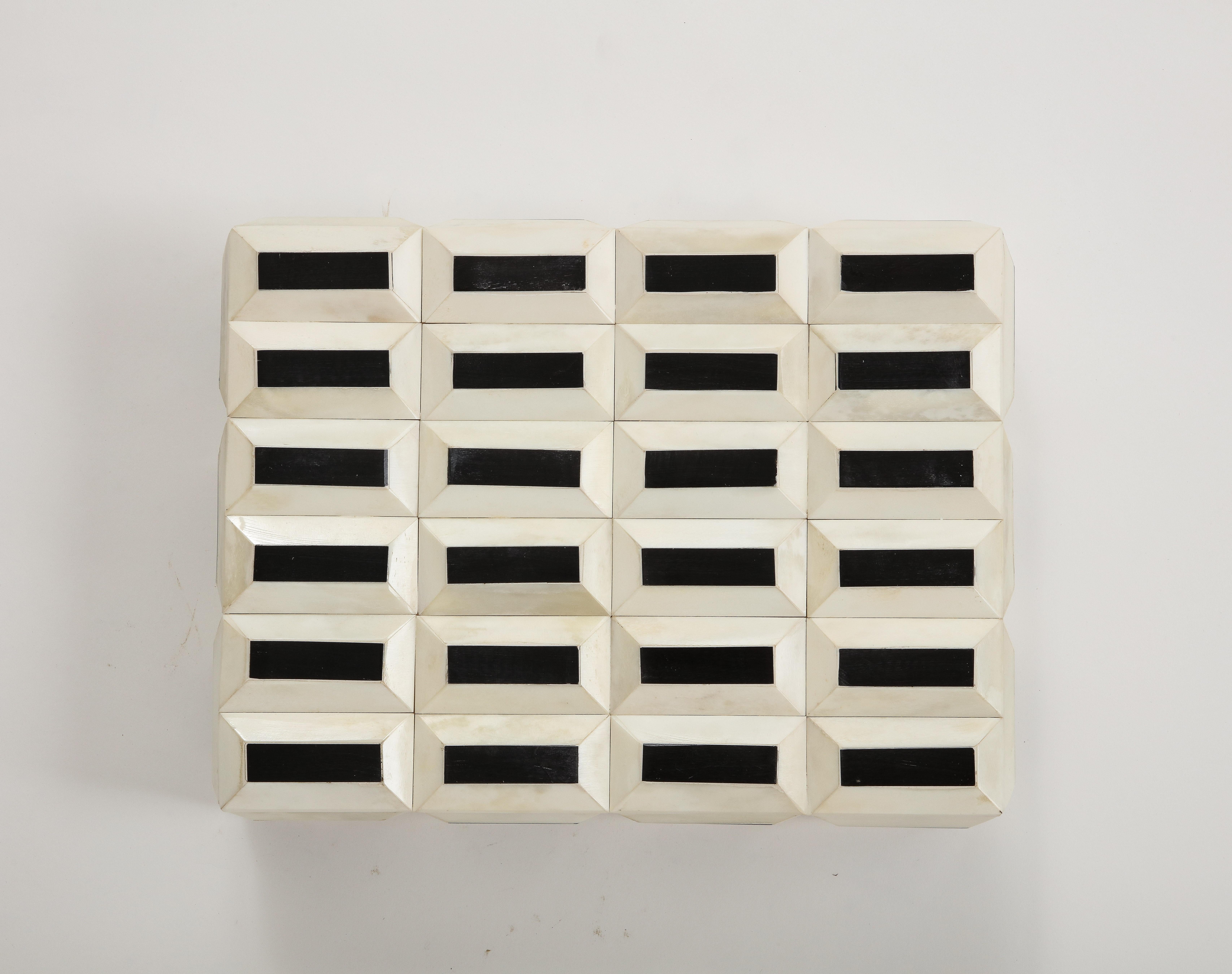Natural, Black 3D Bone Box In New Condition For Sale In New York, NY