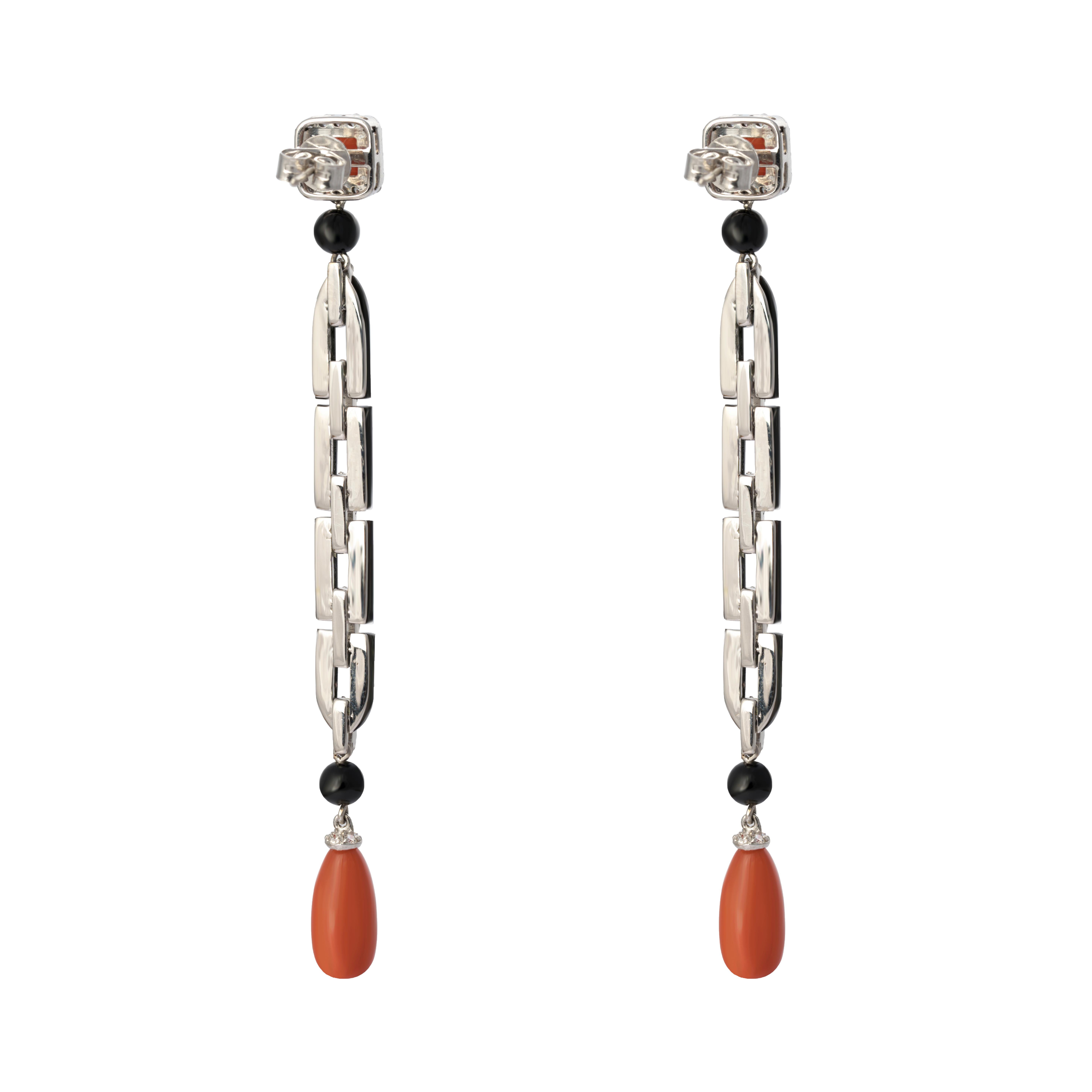 Boucle d'oreille en or 18k avec Onex noir de 6,35cts et corail rouge de 9,66cts et diamant de 1,01cts Pour femmes en vente