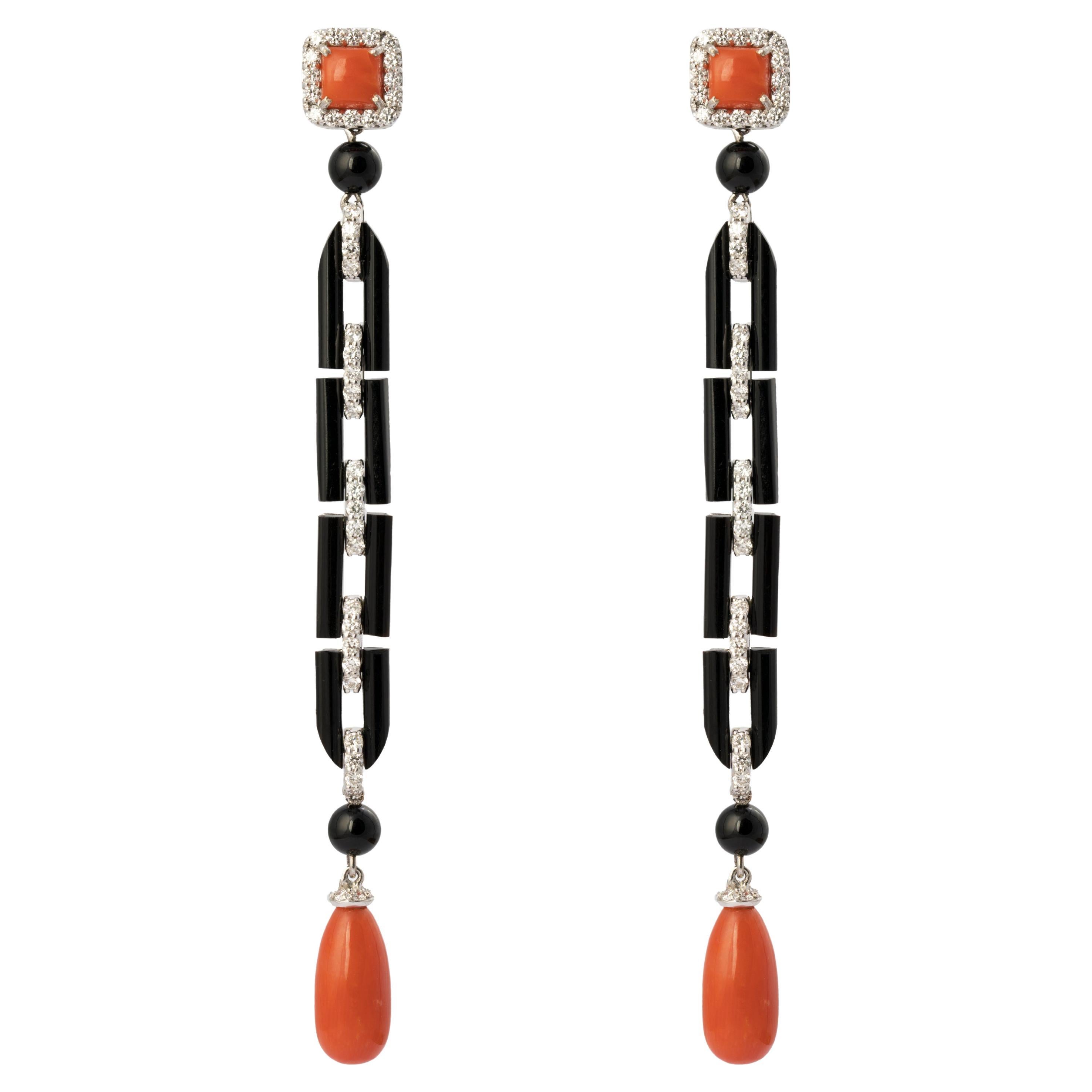 Boucle d'oreille en or 18k avec Onex noir de 6,35cts et corail rouge de 9,66cts et diamant de 1,01cts