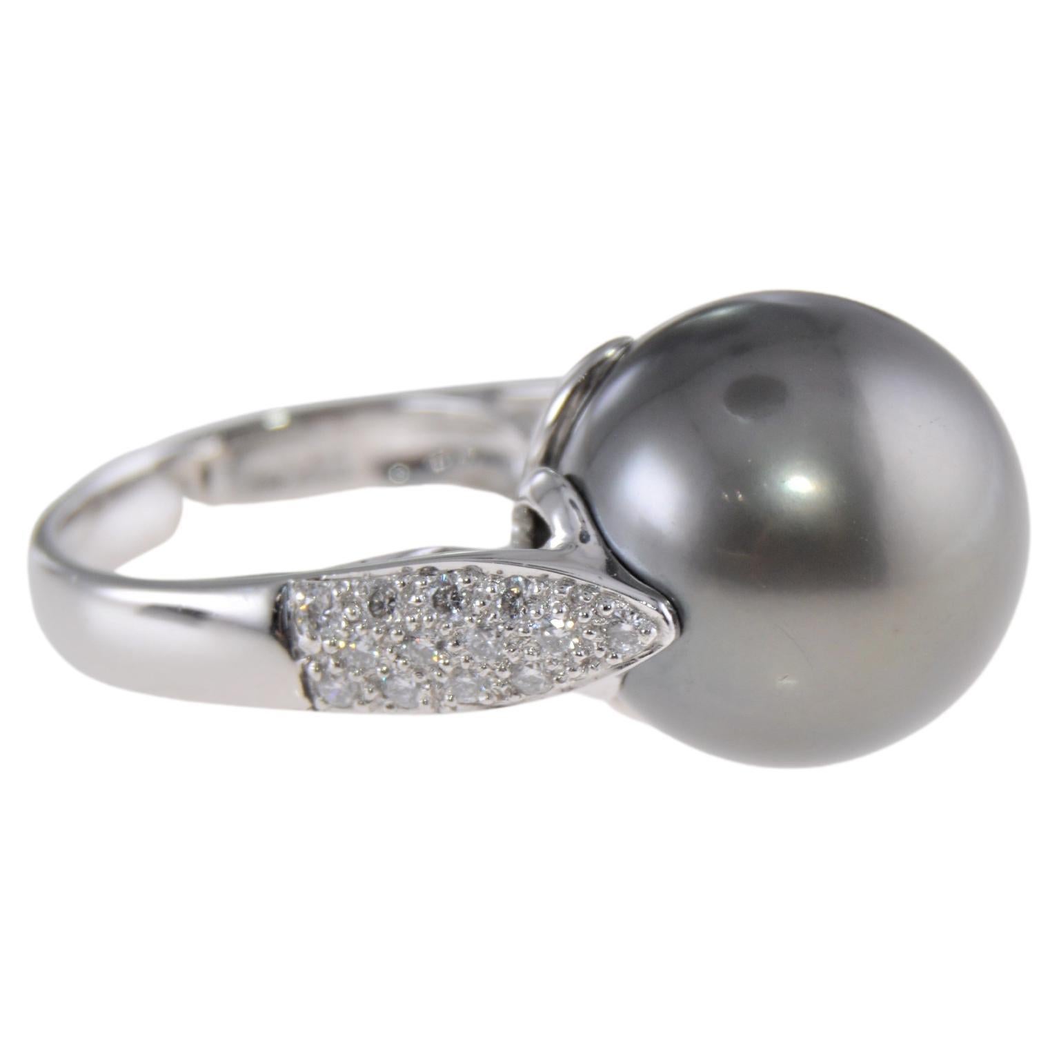 Art Deco Natural Black Tahitian Pearl and Diamond Platinum Cocktail Ring For Sale