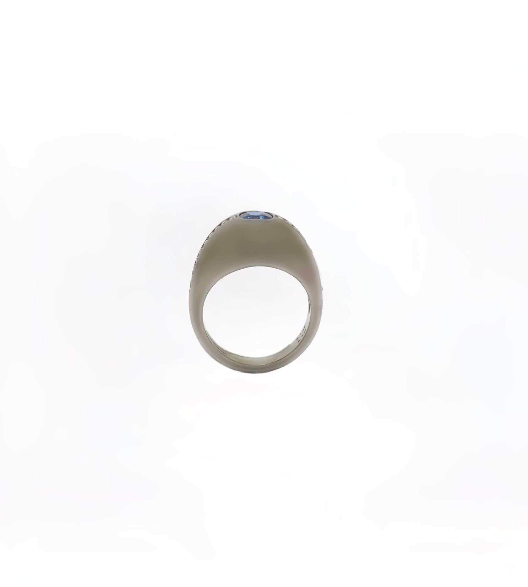 Contemporary Natural Blue 1.45 Kt Sapphire Diamond Titanium Handmade Unique Ring For Sale
