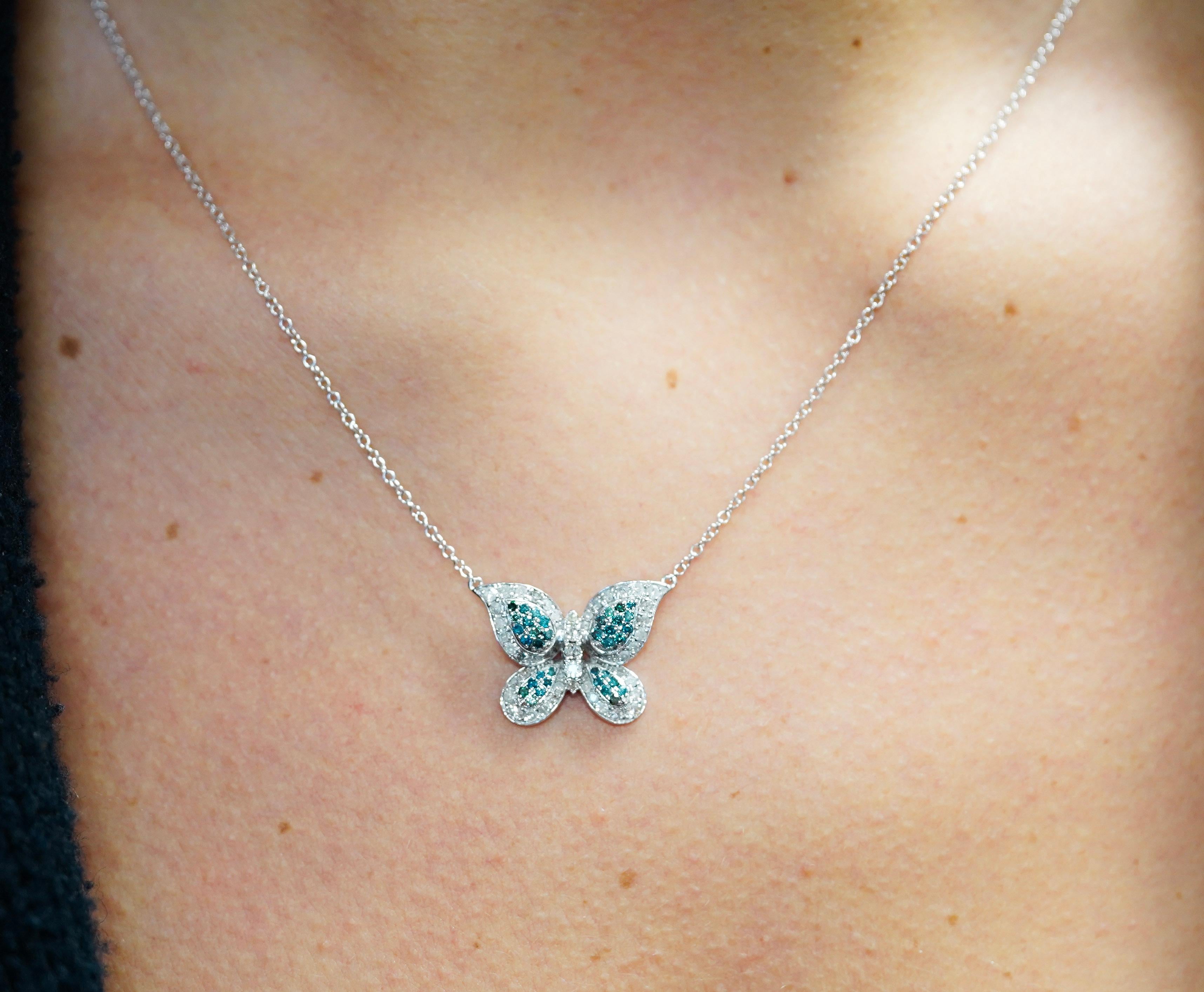 Round Cut Natural Blue and White Diamond Cluster Floating Butterfly 14K Chain Necklace For Sale