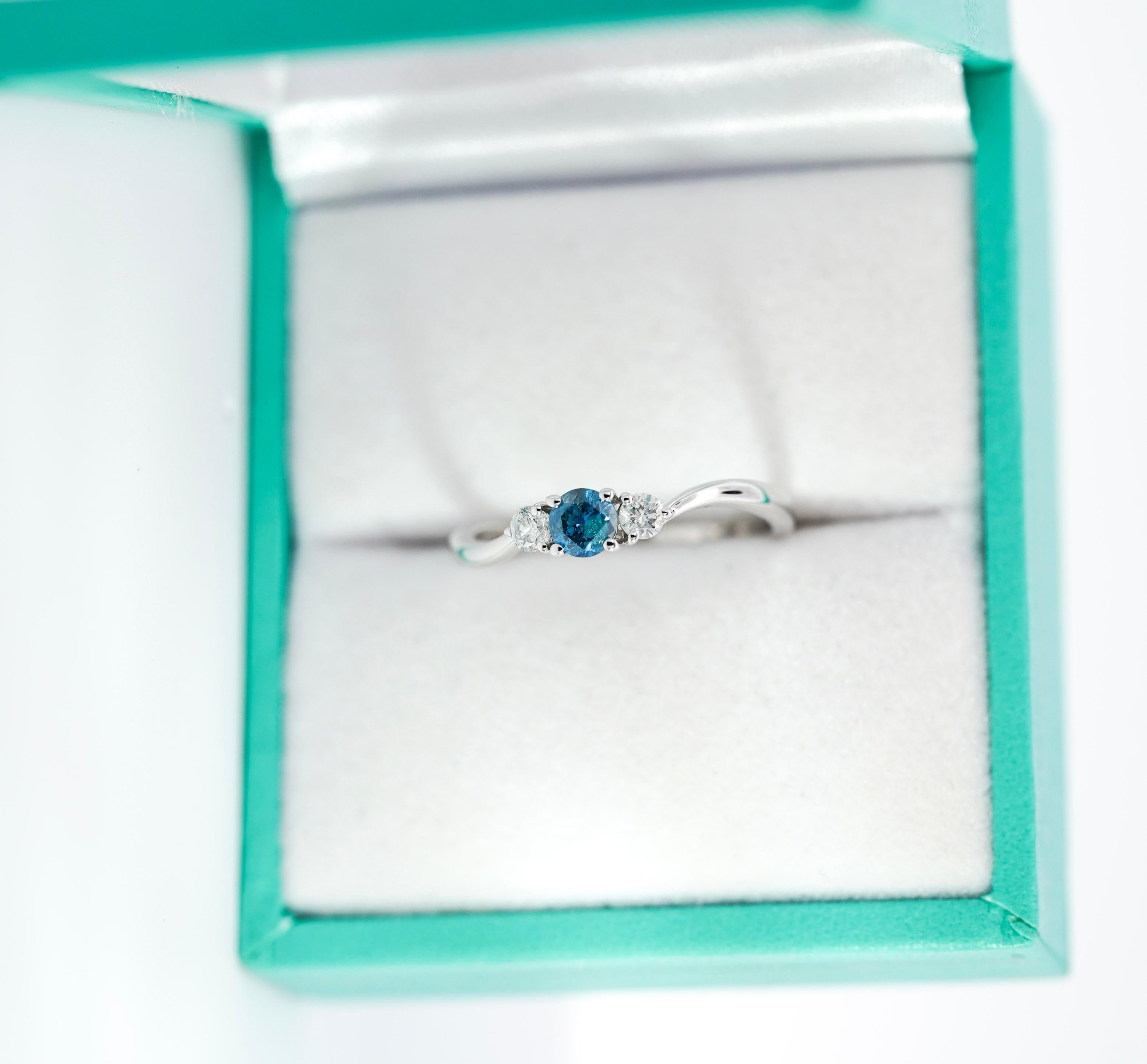 Round Cut Natural Blue and White Diamond Three Stone Ring in 14K White Gold  For Sale
