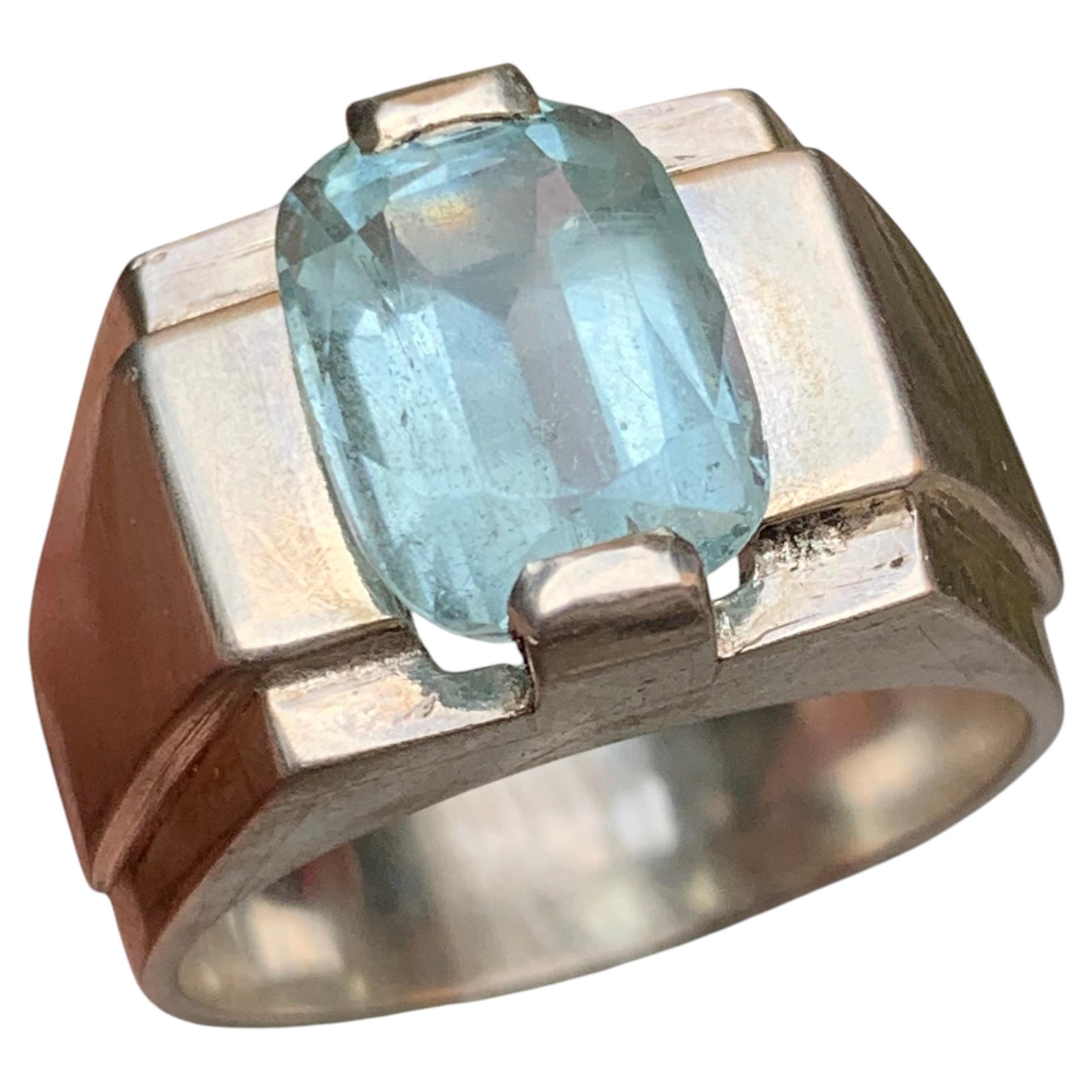 Anillo llamativo para hombre con aguamarina azul natural, en plata de ley 925 — Hecho a mano