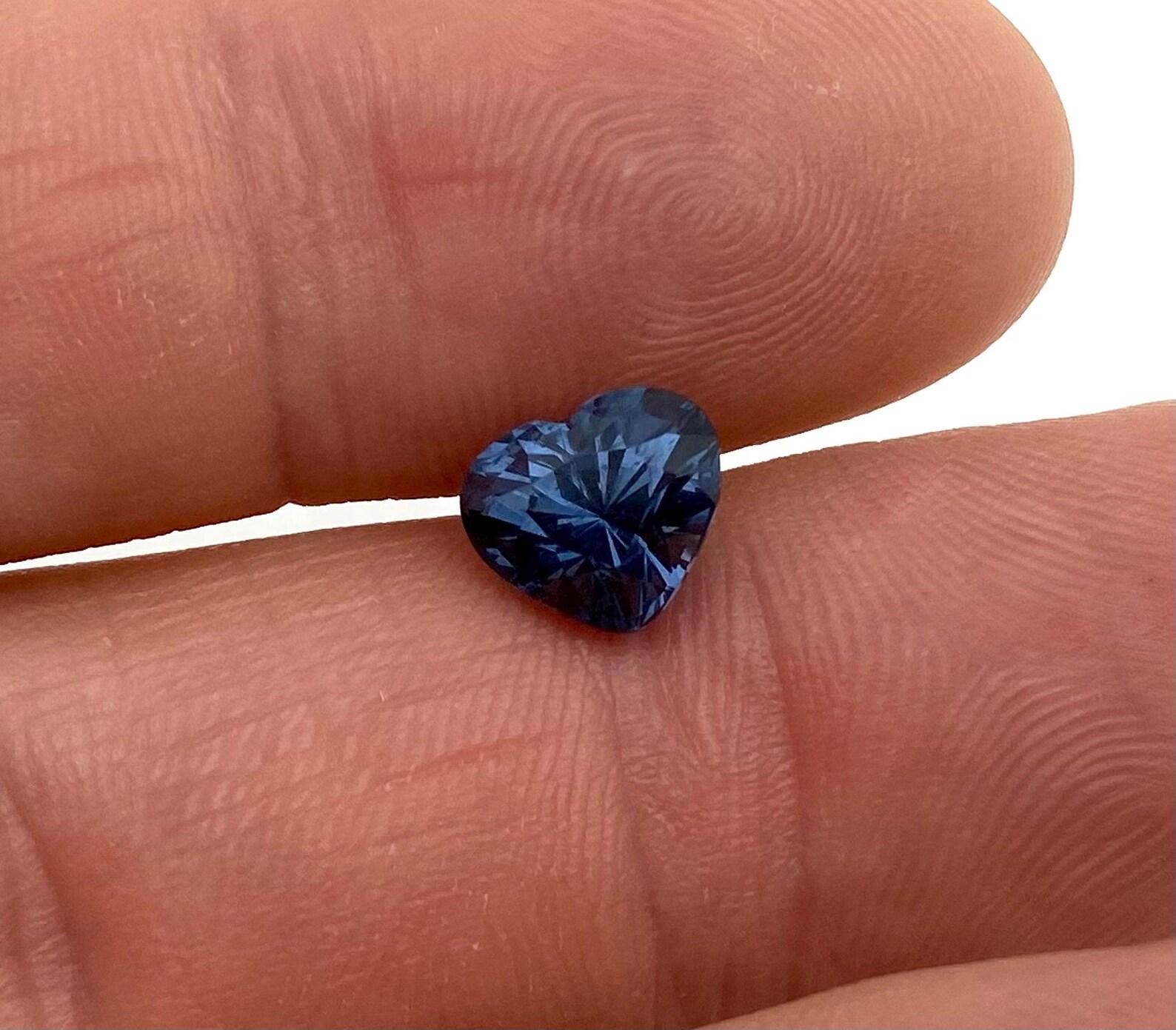 Natural blue Cobalt Spinel loose gemstone 2.67 ct., heart cut, Origin Tanzania For Sale 2