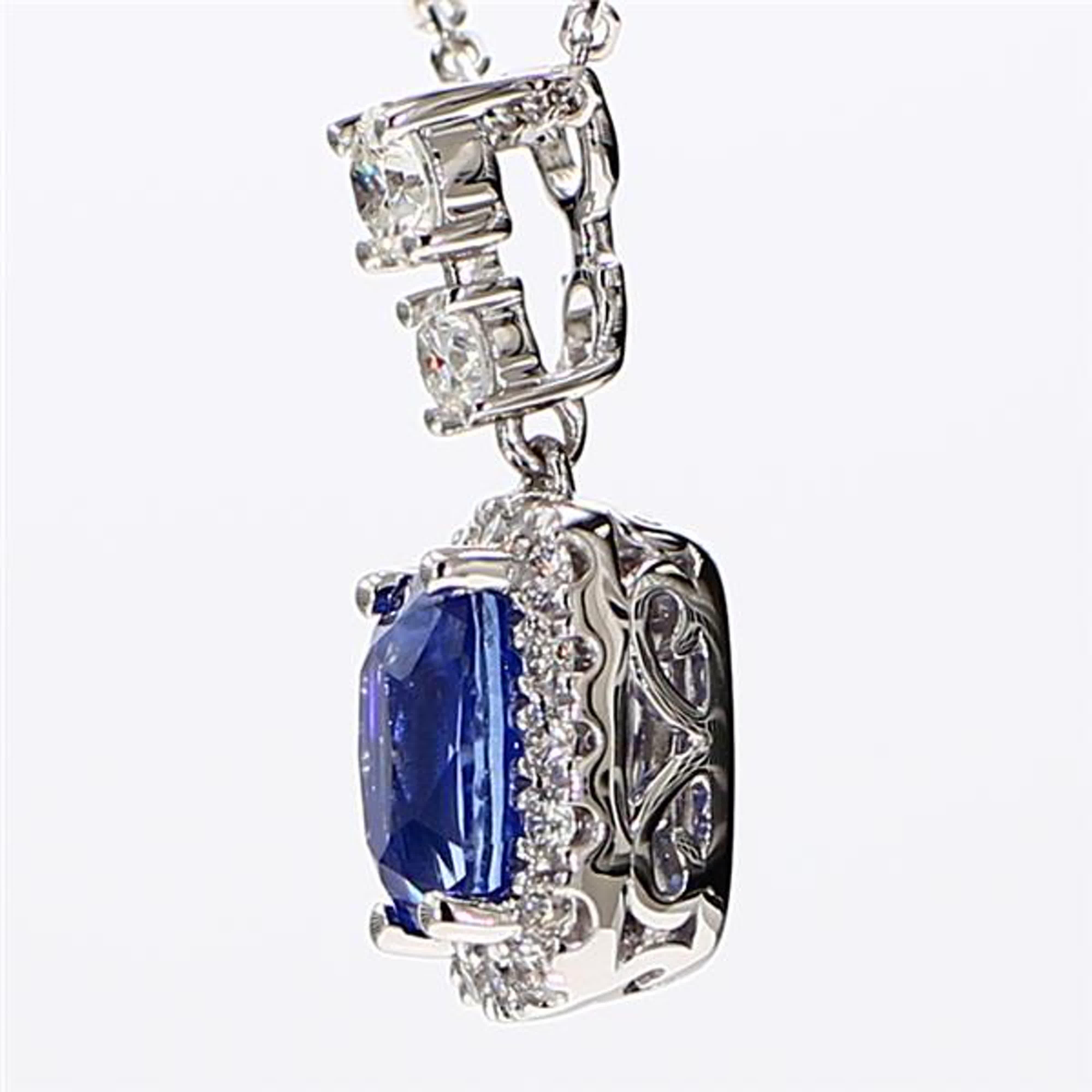 Contemporary Natural Blue Cushion Sapphire and White Diamond 1.51 Carat TW White Gold Pendant For Sale
