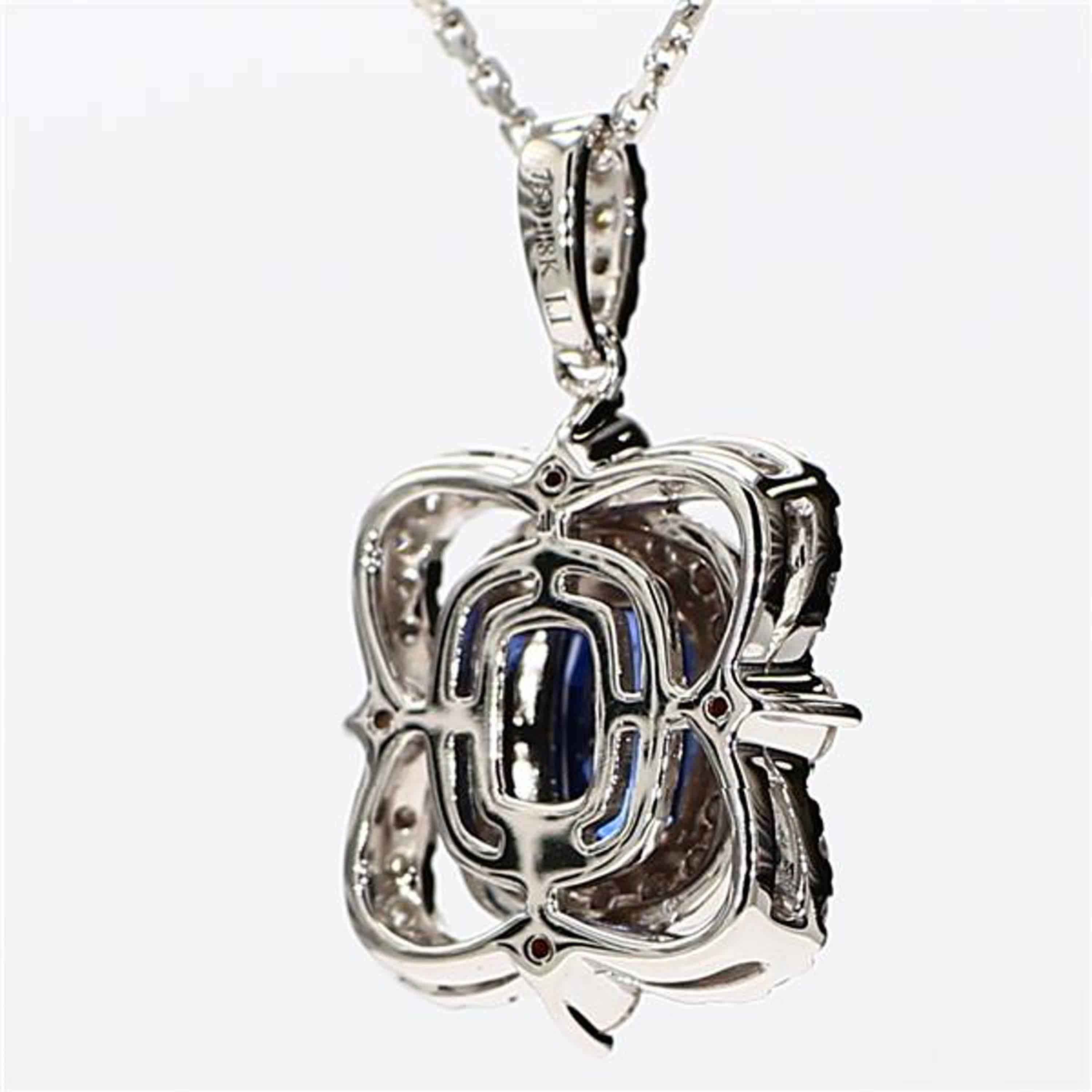 Natural Blue Cushion Sapphire and White Diamond 1.62 Carat TW White Gold Pendant In New Condition For Sale In New York, NY