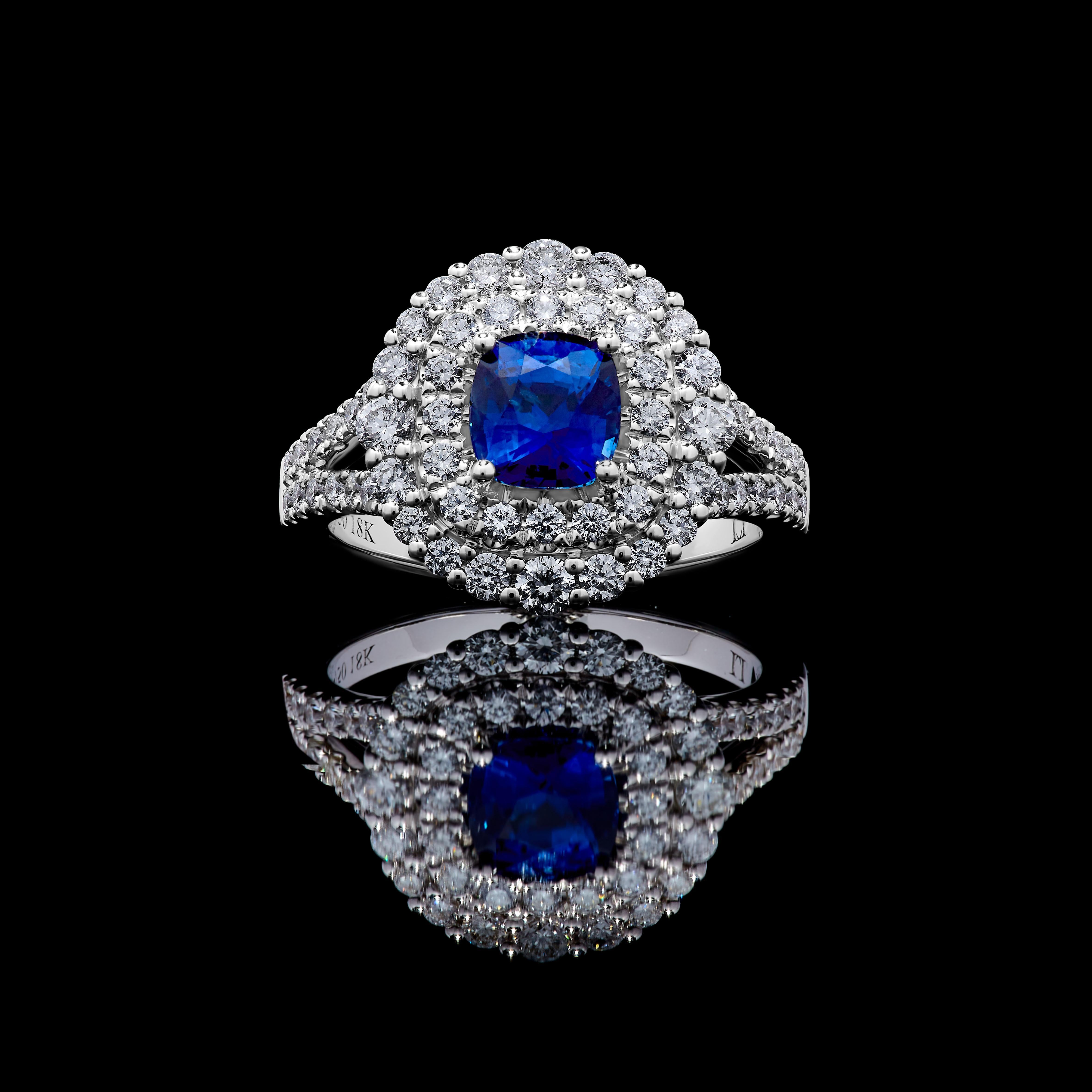 Contemporary Natural Blue Cushion Sapphire and White Diamond 2.40 Carat TW Gold Cocktail Ring For Sale