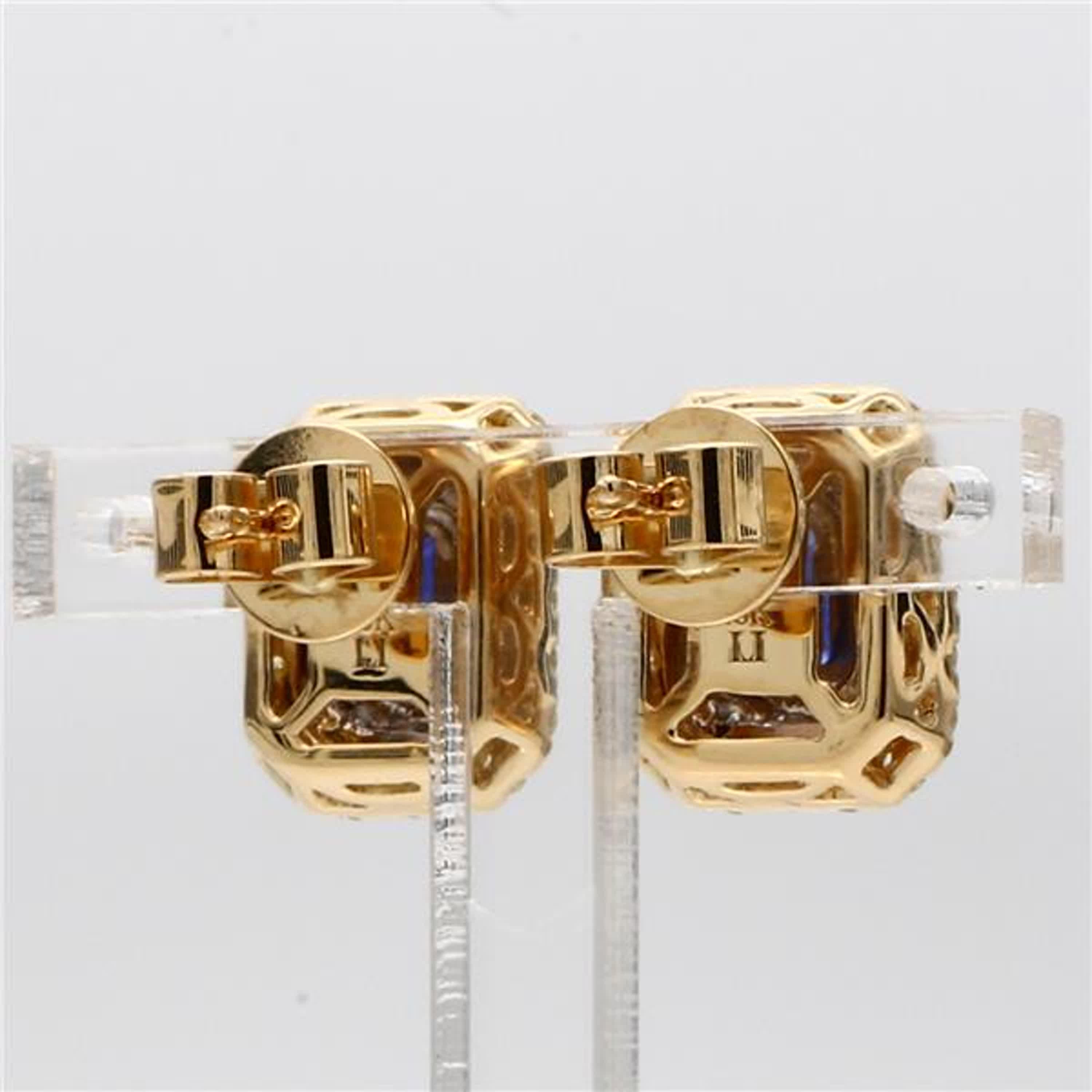 Contemporary Natural Blue Emerald Cut Sapphire and Yellow Diamond 1.43 Carat TW Gold Earrings For Sale
