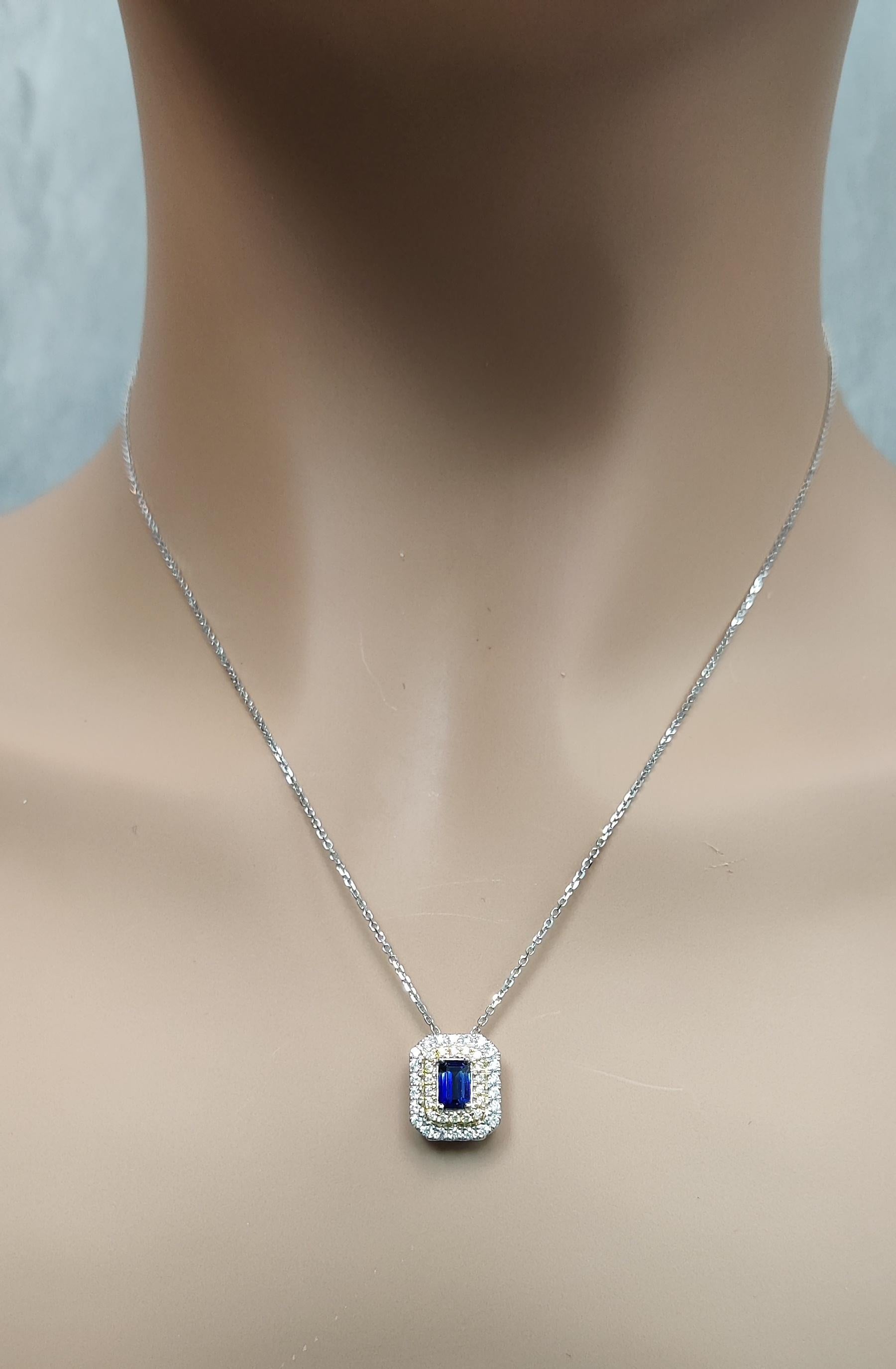 Natural Blue Emerald Cut Sapphire and Yellow/White Diamond 1.05 Carat TW Pendant For Sale 2