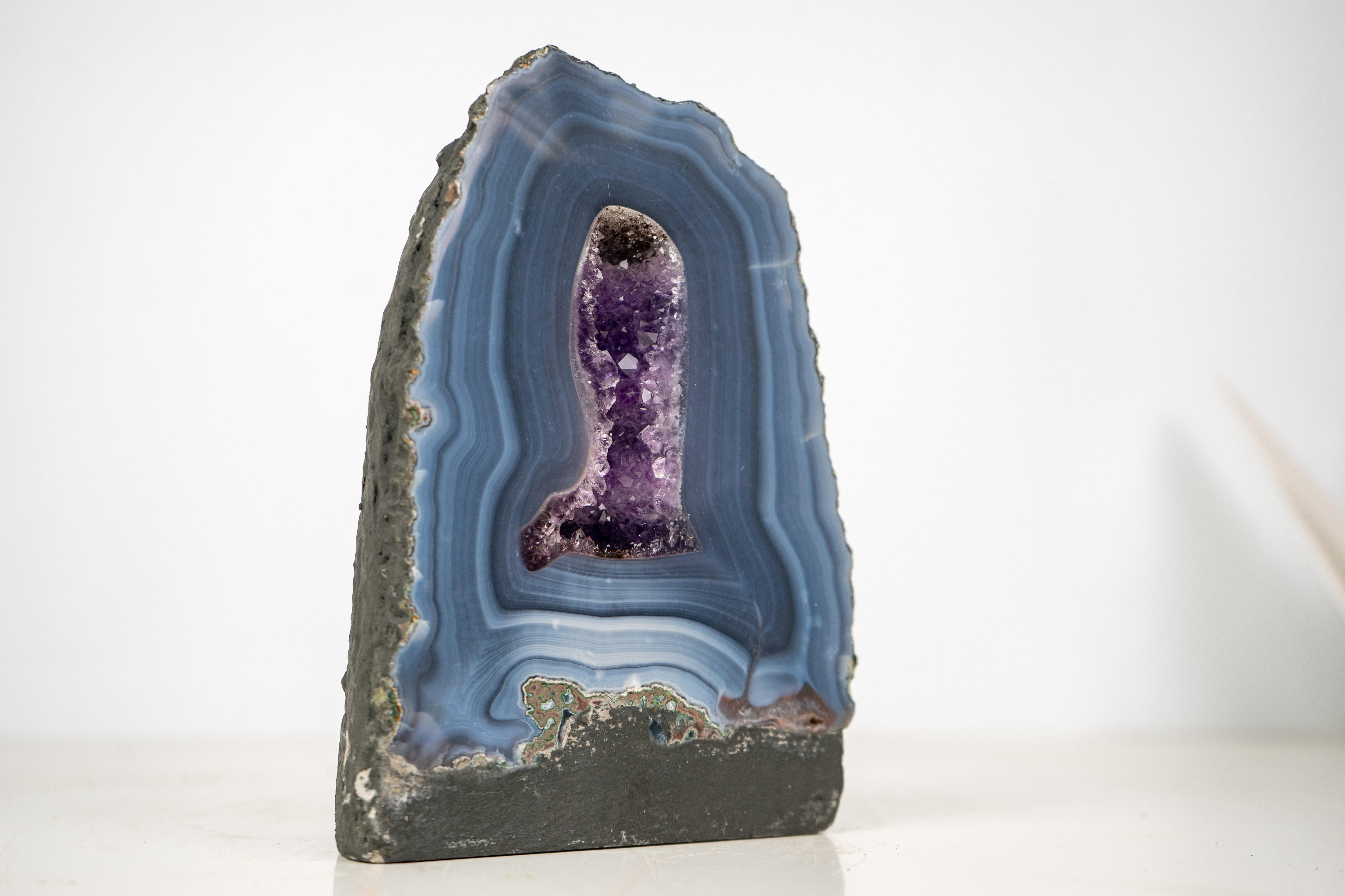 Crystal Natural Blue Lace Agate Geode Slice with Banded Pattern For Sale