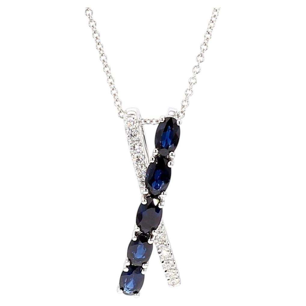 Pendentif en or avec saphir bleu ovale naturel et diamant de 1,74 carat TW