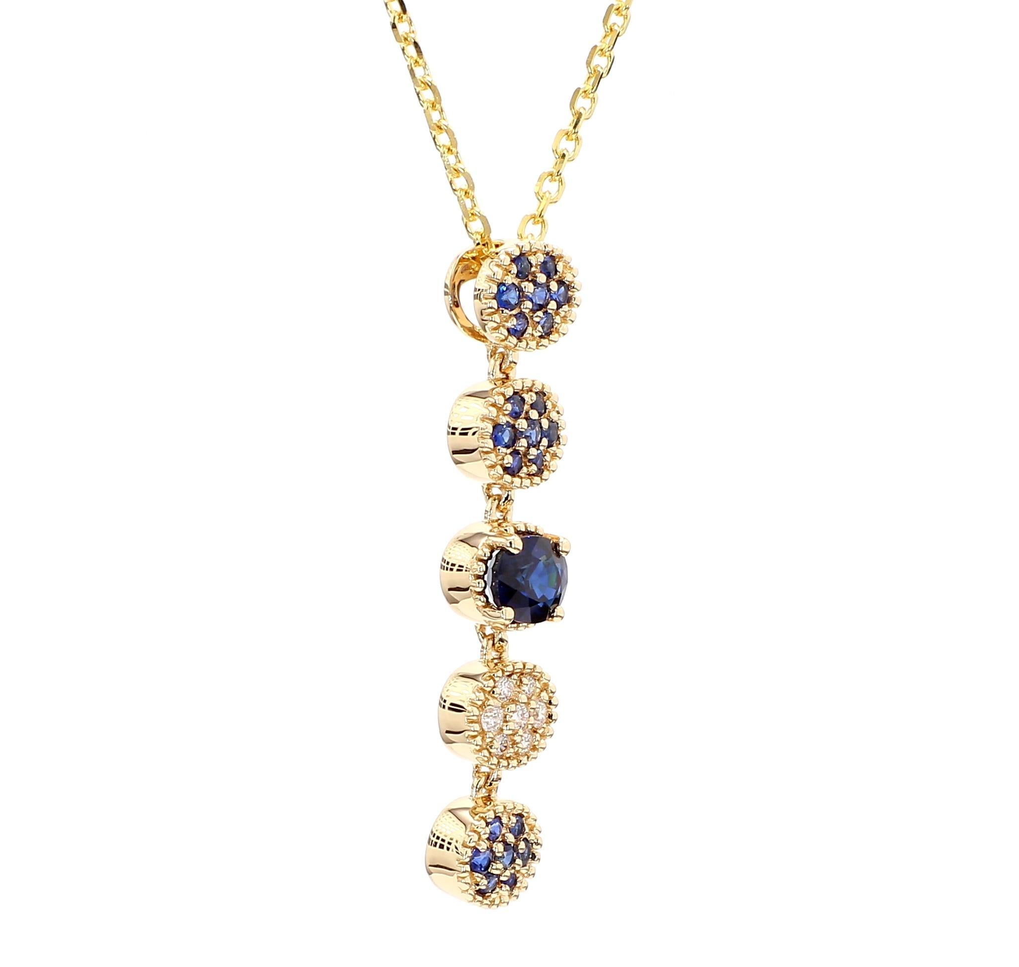 Taglio ovale Ciondolo a goccia in oro con zaffiro ovale blu naturale e diamante bianco da 0.76 carati TW in vendita