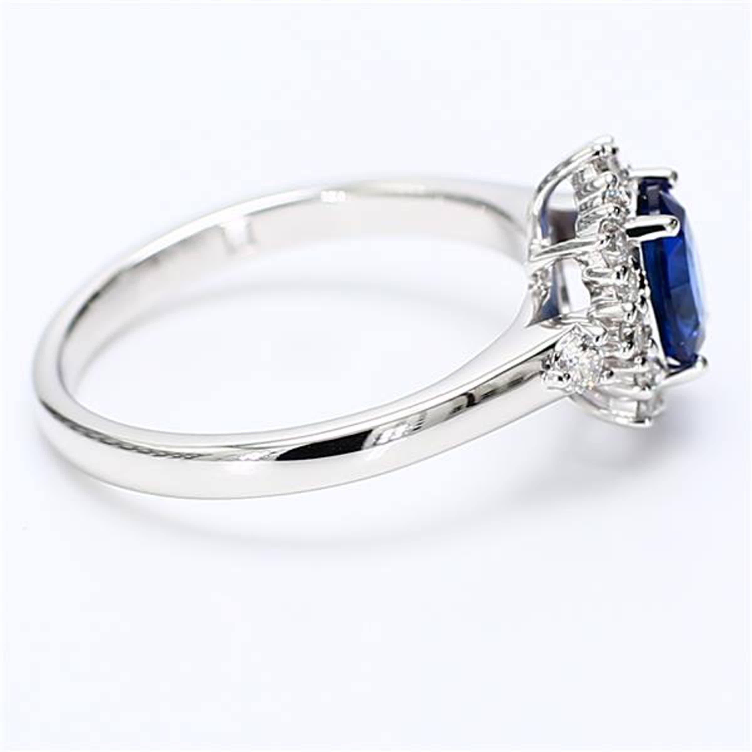 Women's Natural Blue Oval Sapphire and White Diamond 1.27 Carat TW Gold Cocktail Ring For Sale