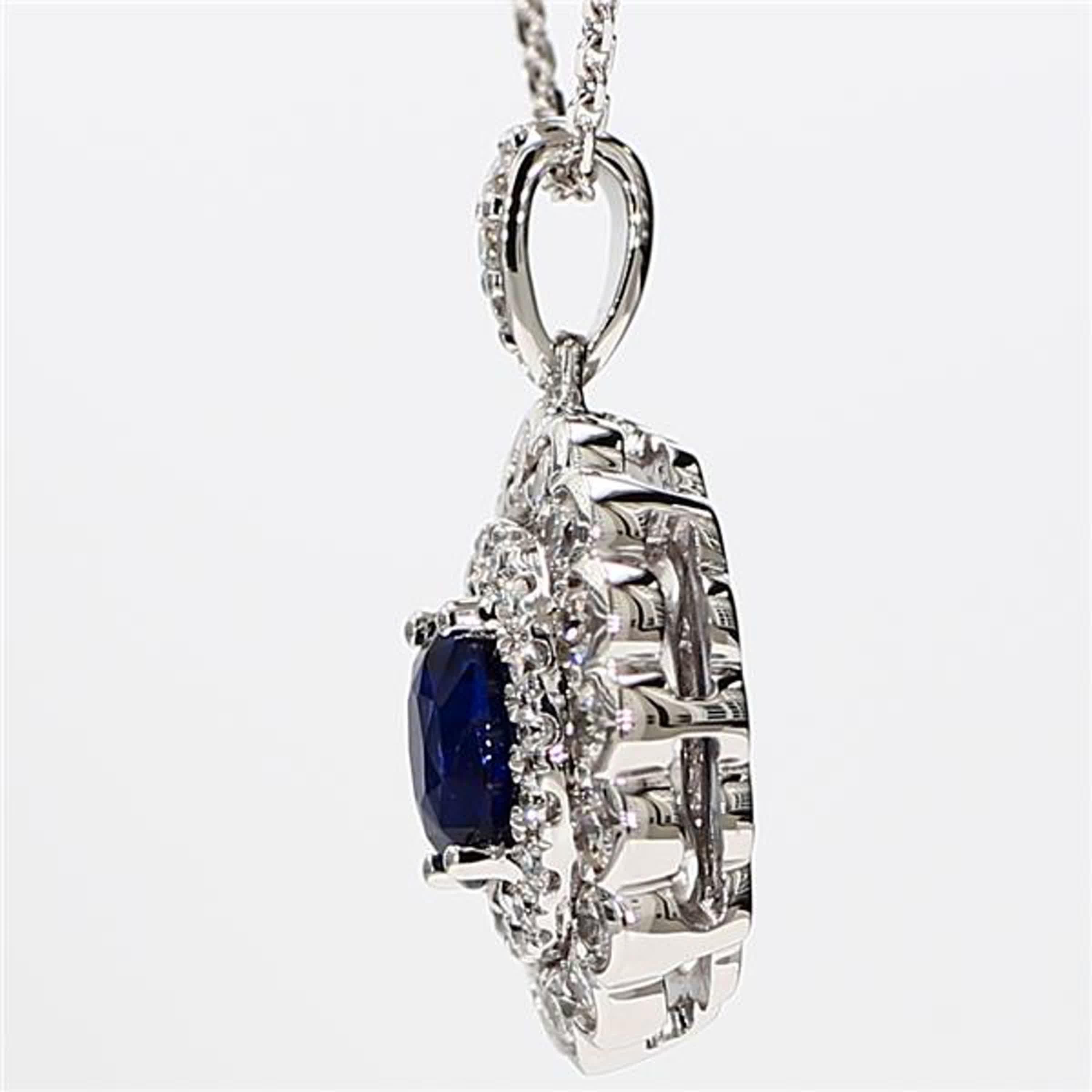 Contemporary Natural Blue Oval Sapphire and White Diamond 1.66 Carat TW White Gold Pendant For Sale
