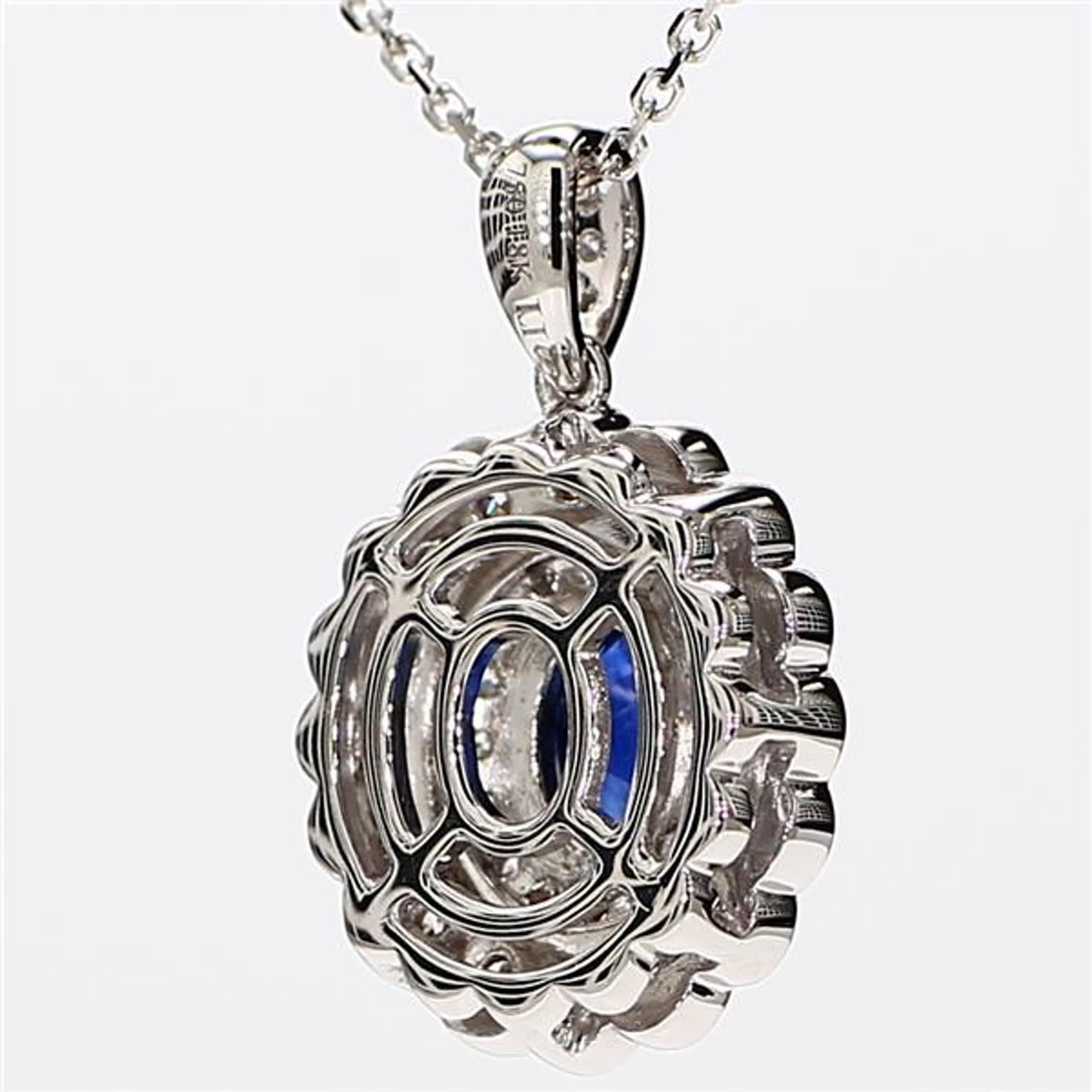 Natural Blue Oval Sapphire and White Diamond 1.66 Carat TW White Gold Pendant In New Condition For Sale In New York, NY