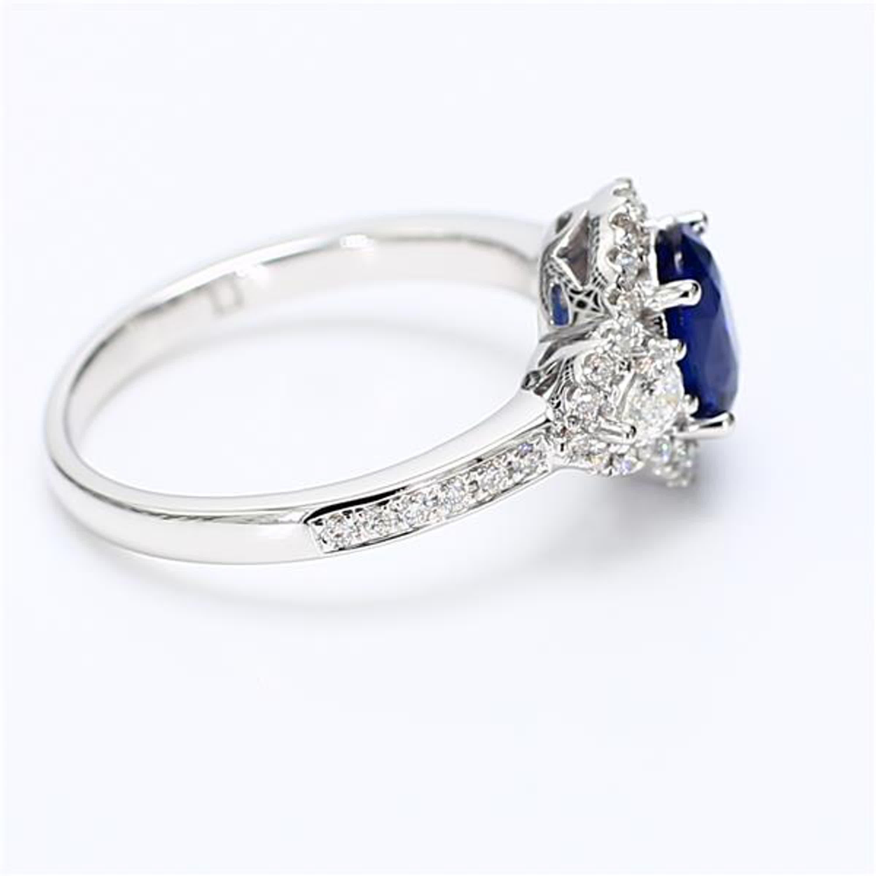 Women's Natural Blue Oval Sapphire and White Diamond 1.70 Carat TW Gold Cocktail Ring For Sale