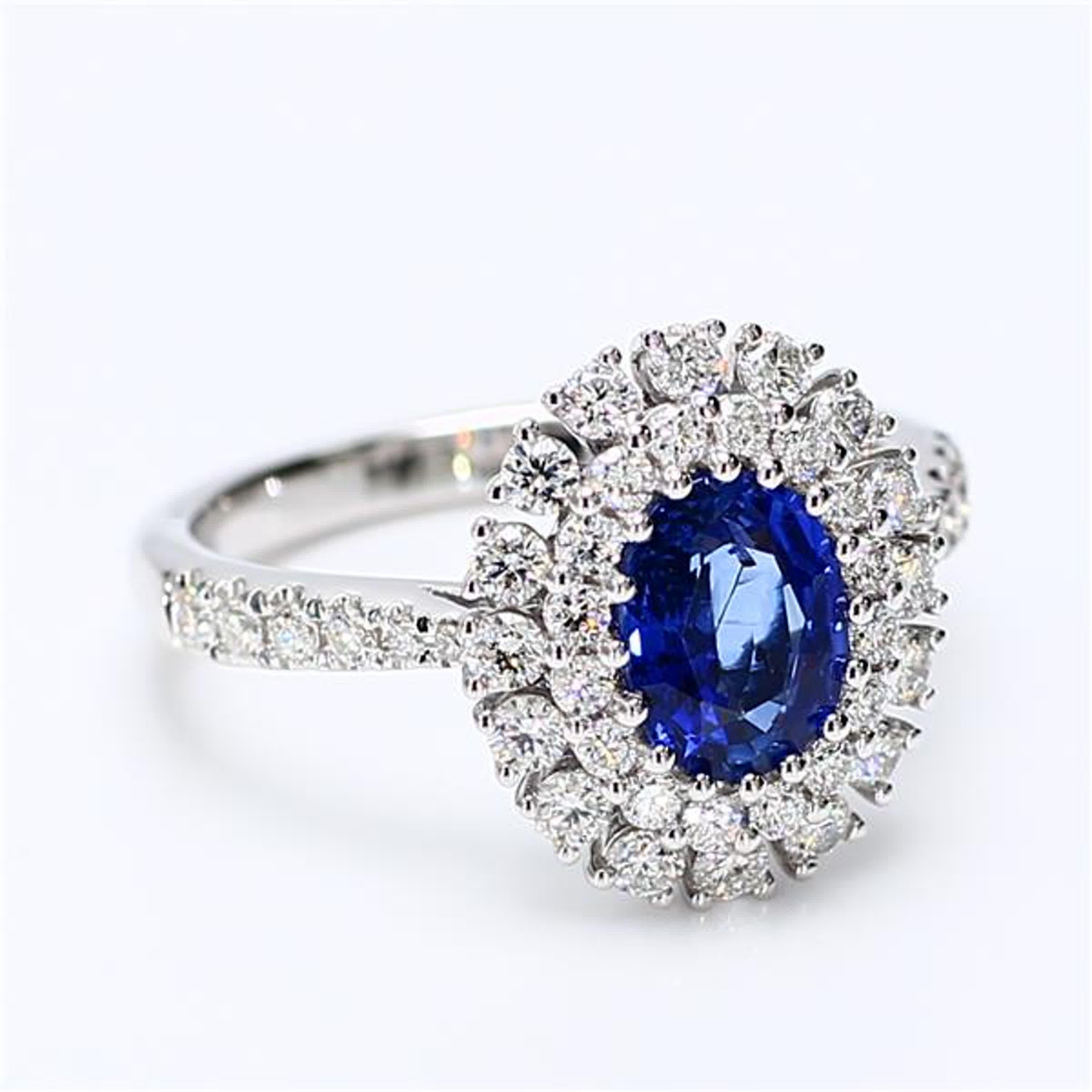 Natural Blue Oval Sapphire and White Diamond 1.85 Carat TW Gold Cocktail Ring For Sale 1