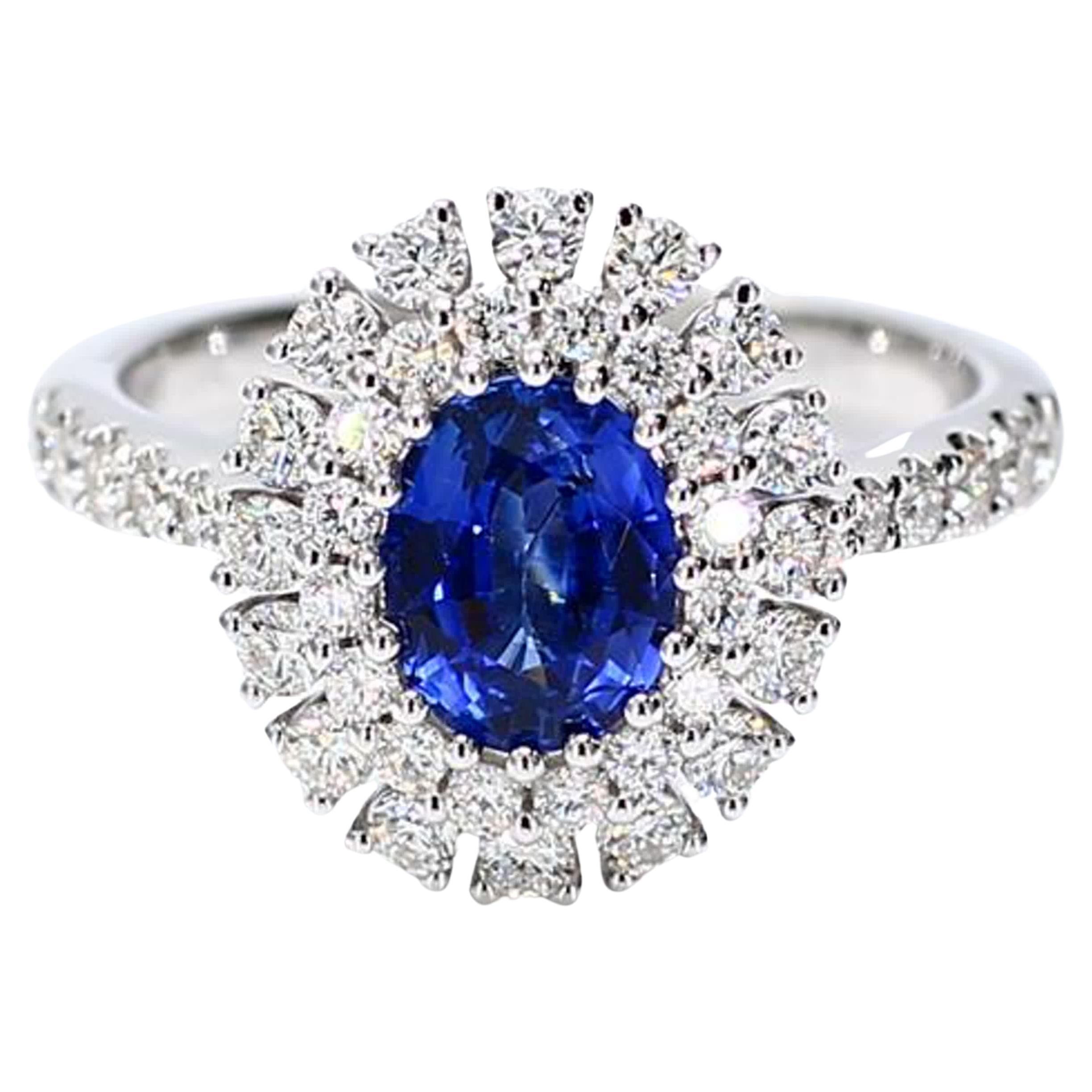 Natural Blue Oval Sapphire and White Diamond 1.85 Carat TW Gold Cocktail Ring For Sale
