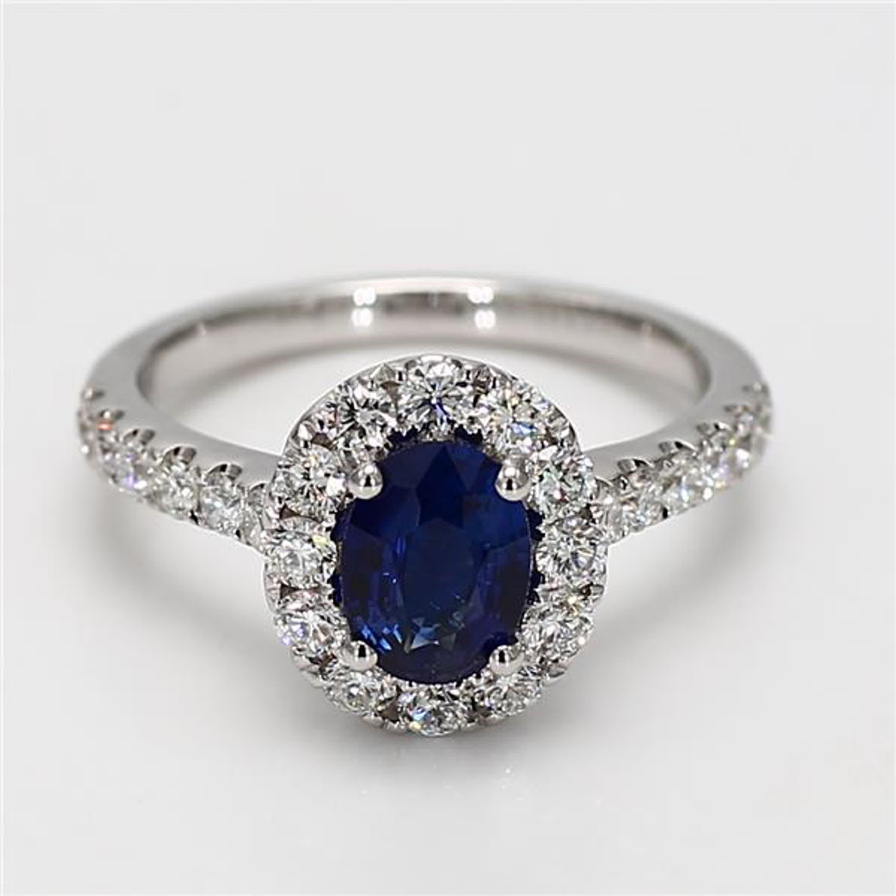 Contemporary Natural Blue Oval Sapphire and White Diamond 1.88 Carat TW Gold Cocktail Ring For Sale