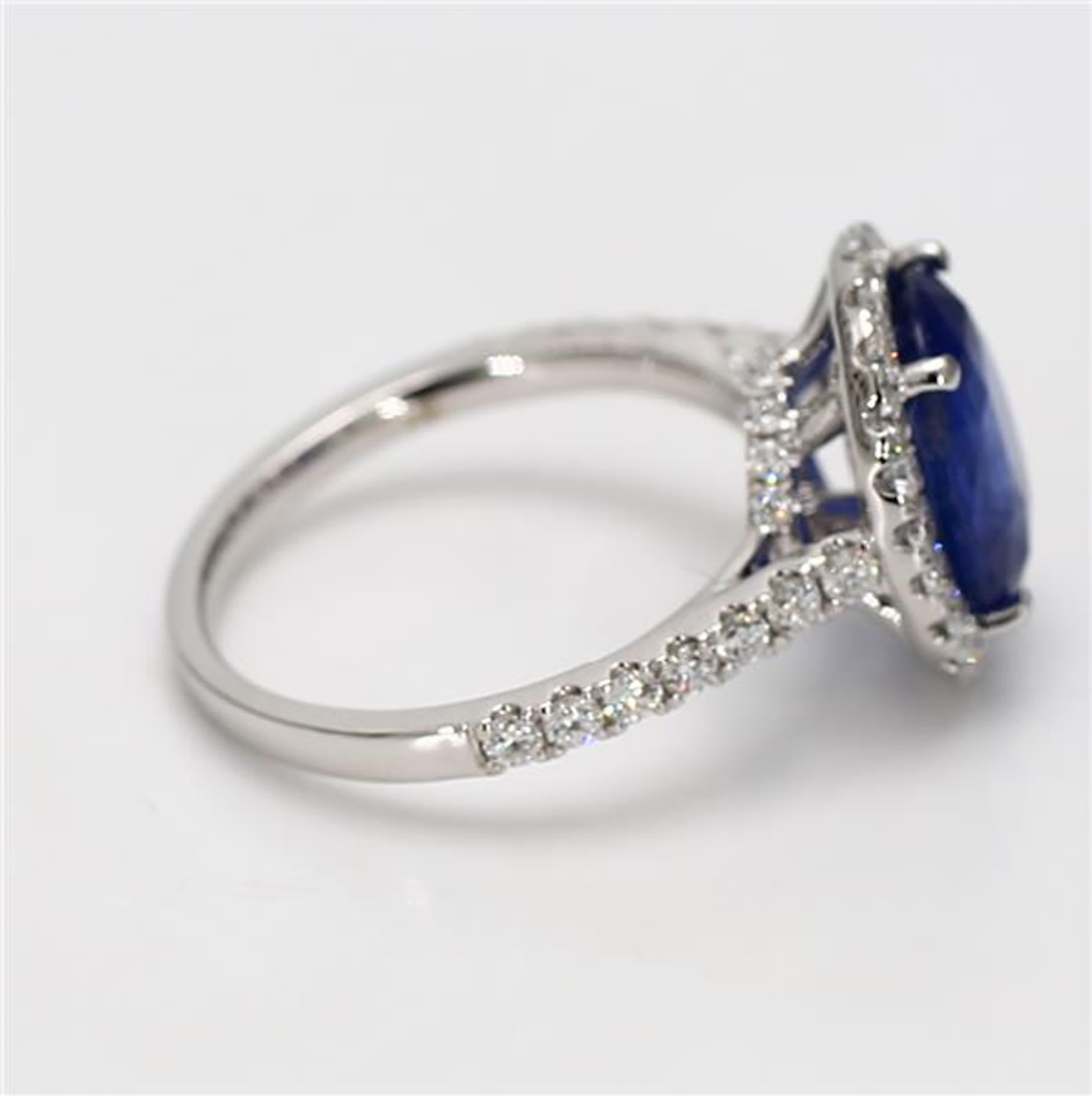 Natural Blue Oval Sapphire and White Diamond 4.78 Carat TW Gold Cocktail Ring 1