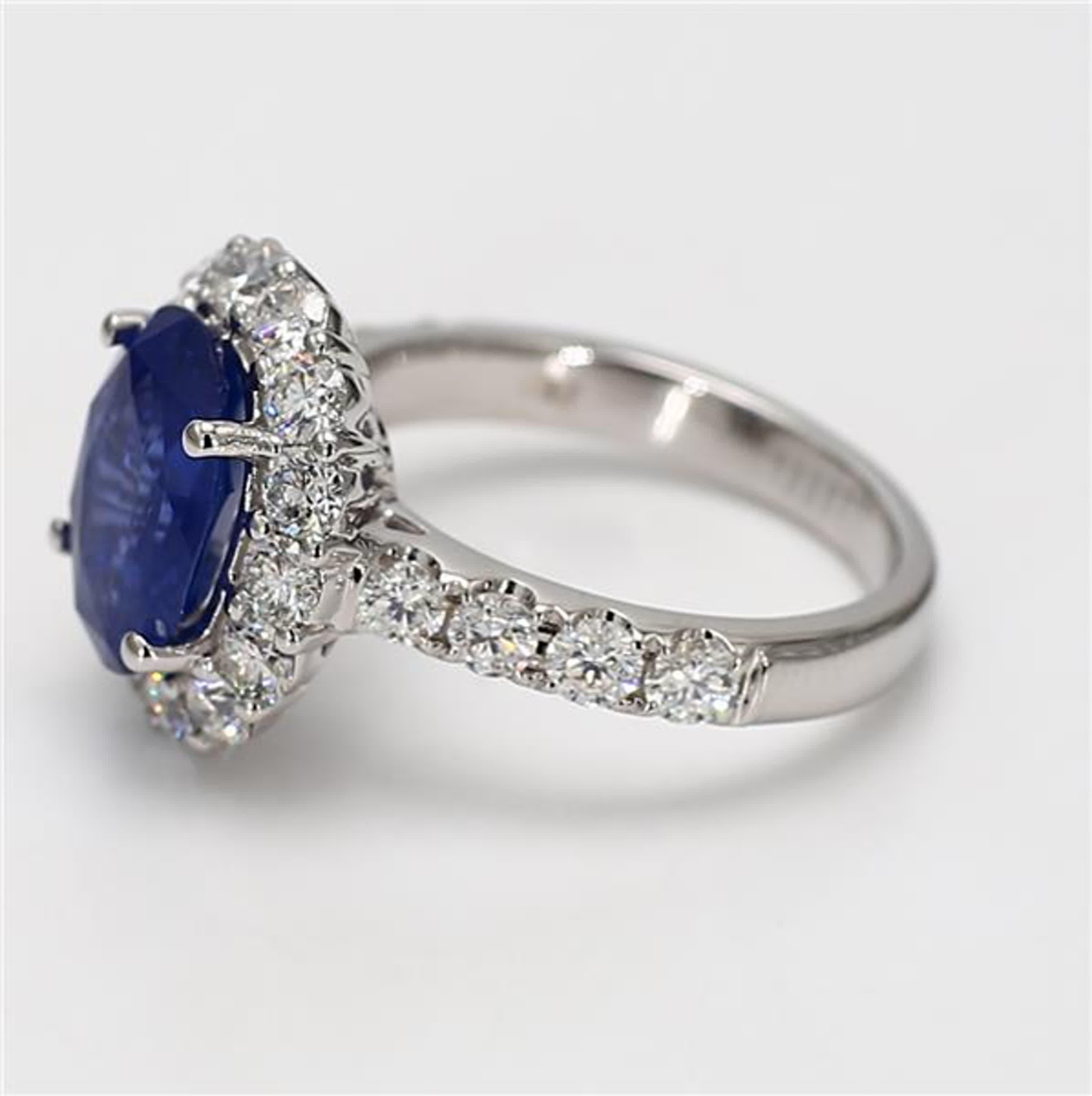 Oval Cut Natural Blue Oval Sapphire and White Diamond 4.93 Carat TW Gold Cocktail Ring For Sale