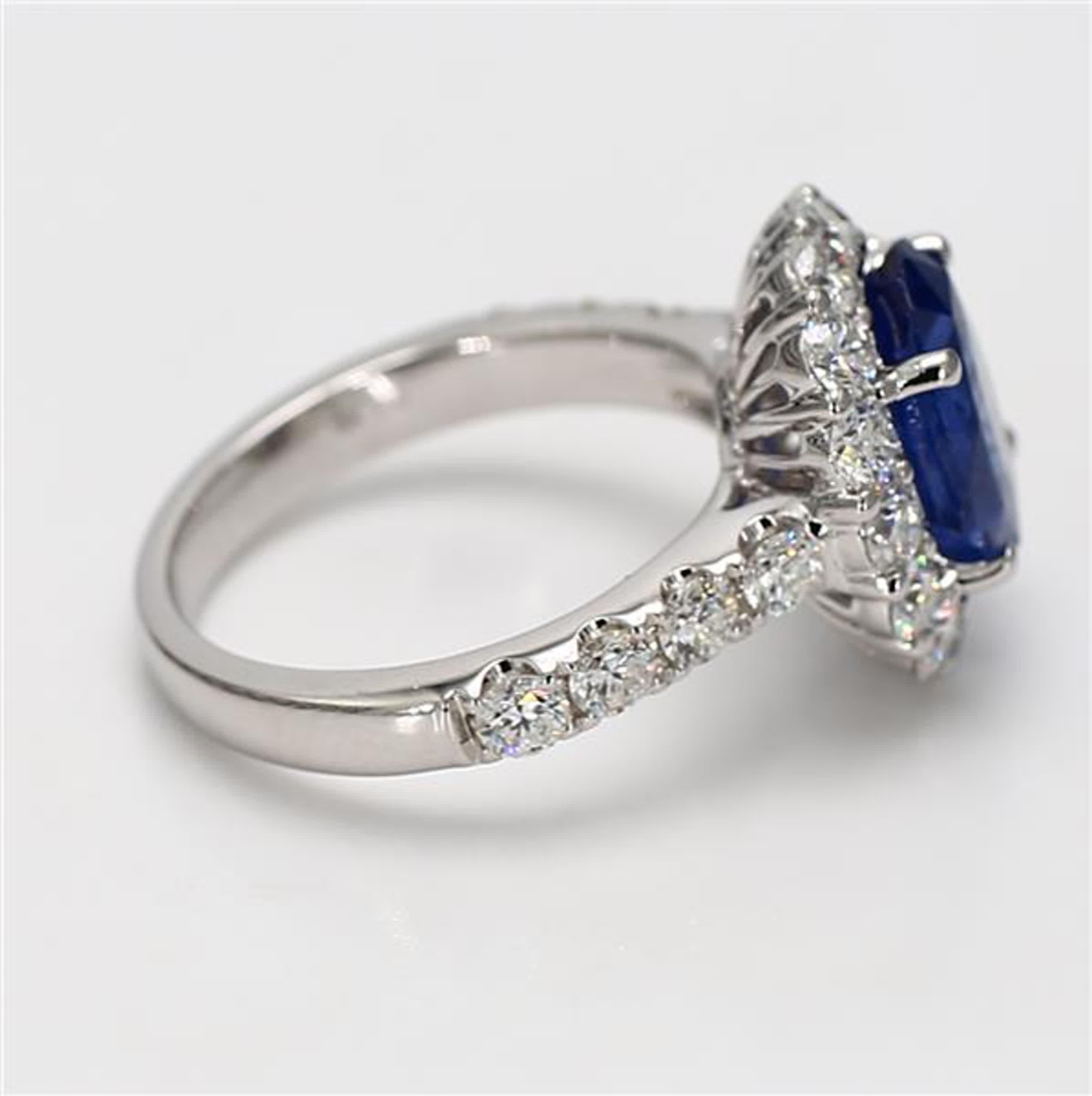 Women's Natural Blue Oval Sapphire and White Diamond 4.93 Carat TW Gold Cocktail Ring For Sale