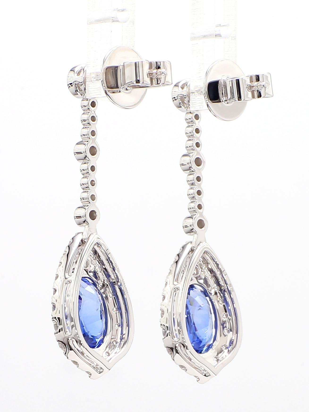 Natural Blue Oval Sapphire and White Diamond 5.20 Carat TW Gold Drop Earrings In New Condition For Sale In New York, NY