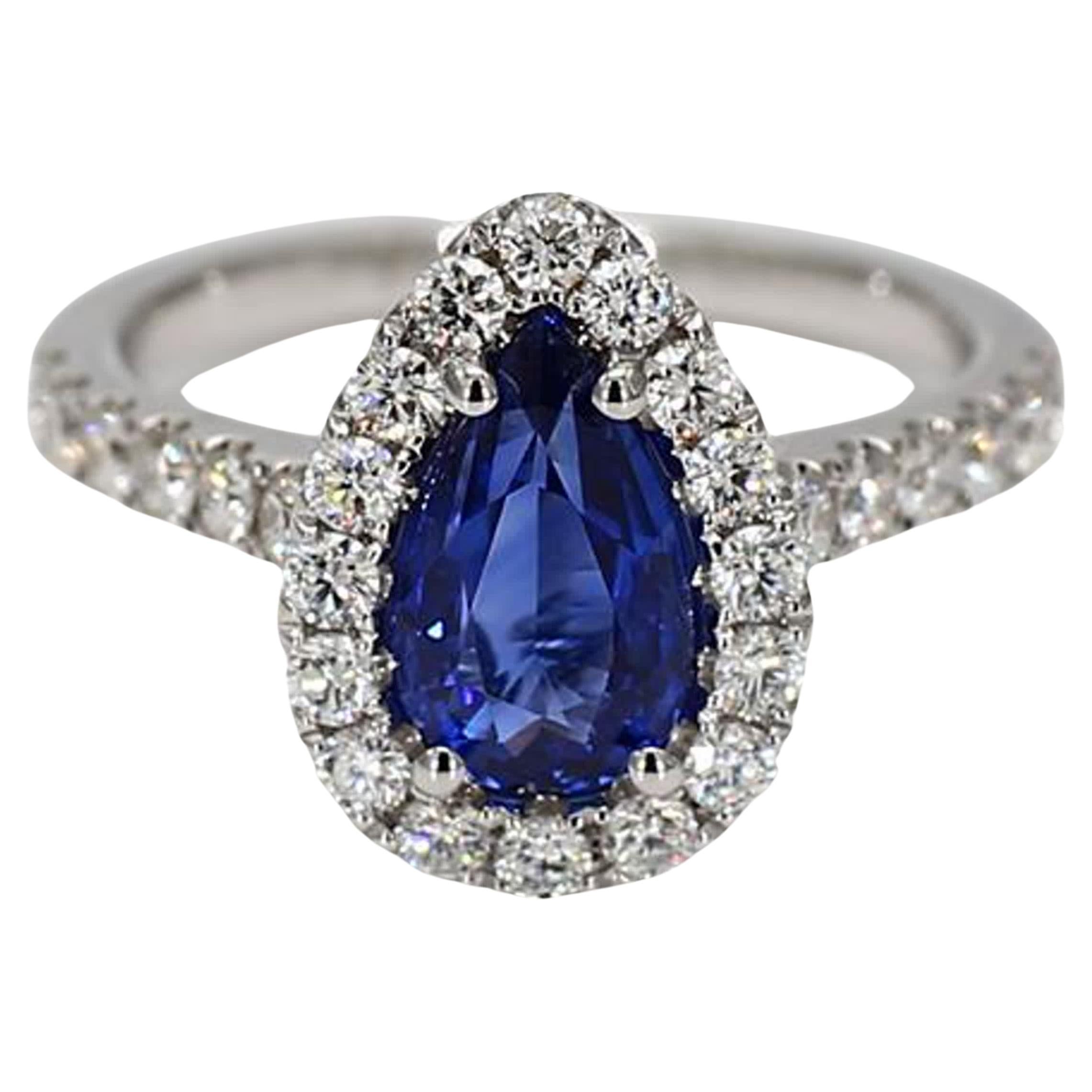 Natural Blue Pear Sapphire and White Diamond 2.58 Carat TW Gold Cocktail Ring For Sale 3