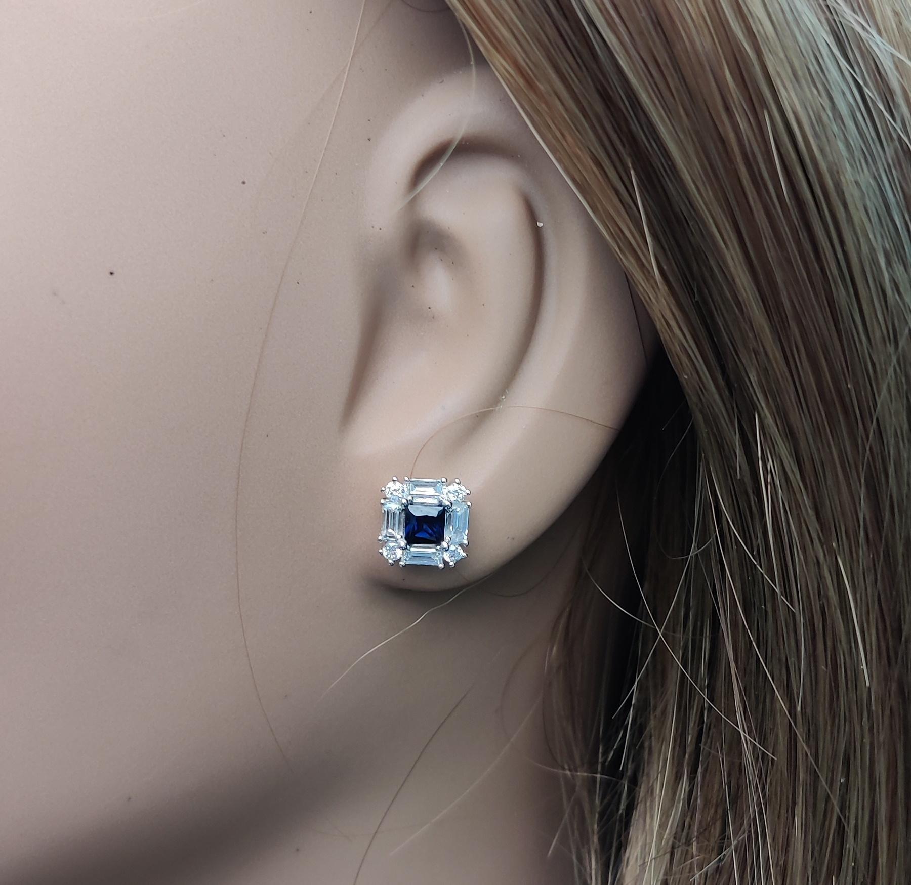 Natural Blue Princess Sapphire and White Diamond 1.4 Carat TW Gold Stud Earrings In New Condition In New York, NY