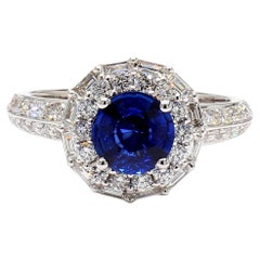 Zafiro redondo azul natural y diamante blanco 1.70 quilates TW Anillo de oro blanco
