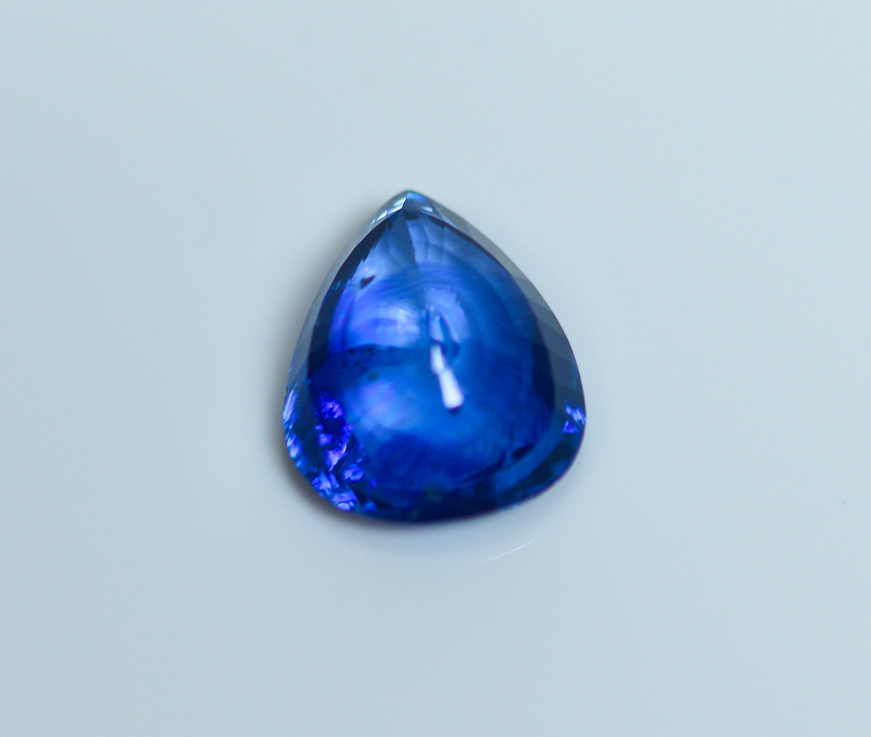 Modern Natural Blue Sapphire 4.48 Carat For Sale
