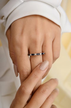 Anillo para Ella de Zafiro Azul Natural y Diamante en Oro Blanco de 18k