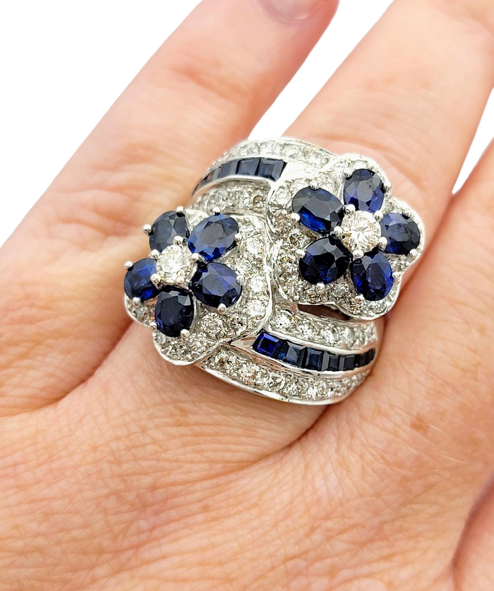 Bypass-Ring aus 18 Karat Weißgold mit natürlichem blauem Saphir und Diamant-Blumen im Angebot 5