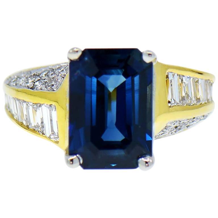 Natural Blue Sapphire and Diamond Ring, 4.95 Carat 18 Karat Yellow Gold