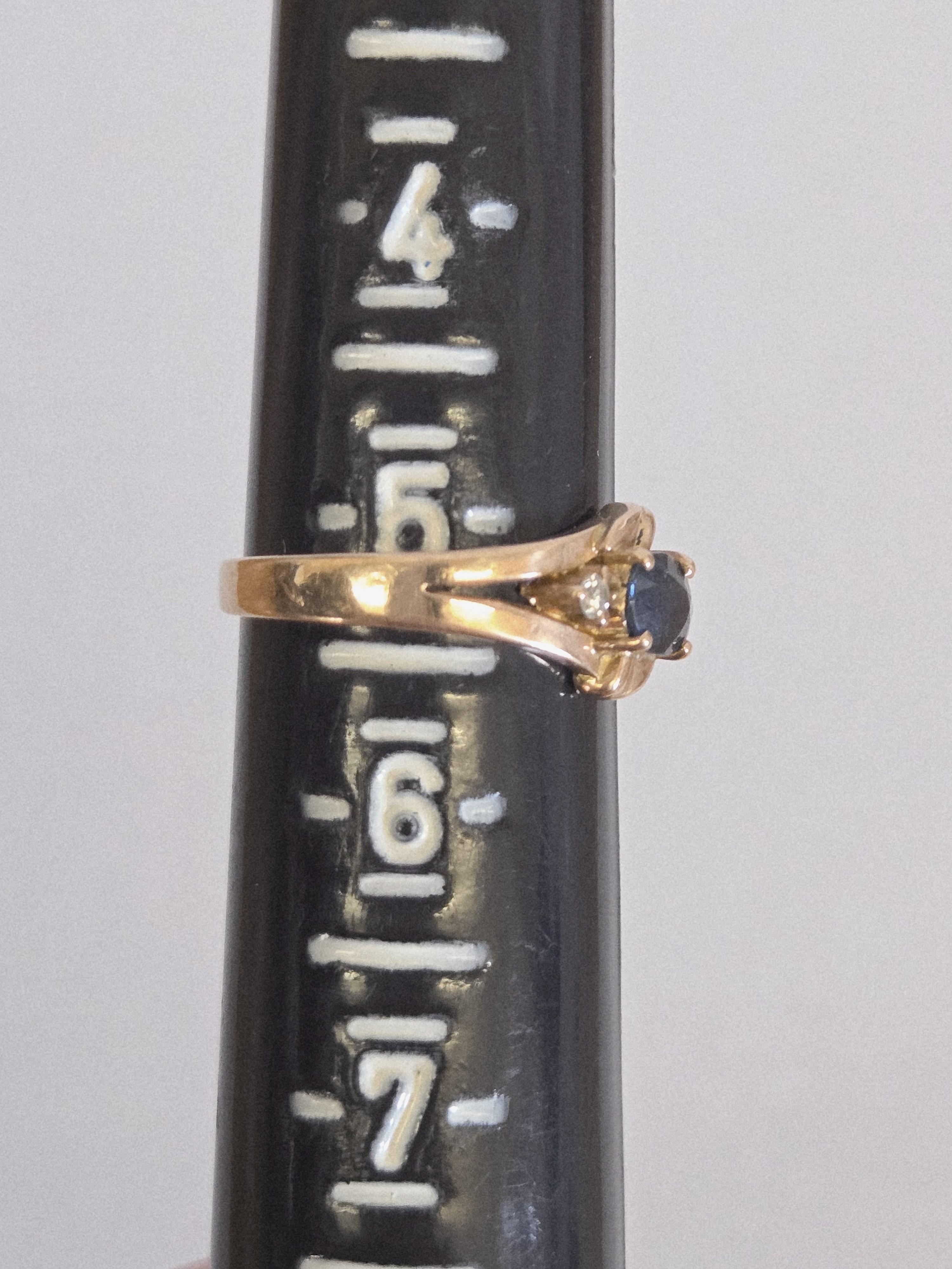 Bague en or 18 carats avec saphir bleu naturel et diamant en vente 5