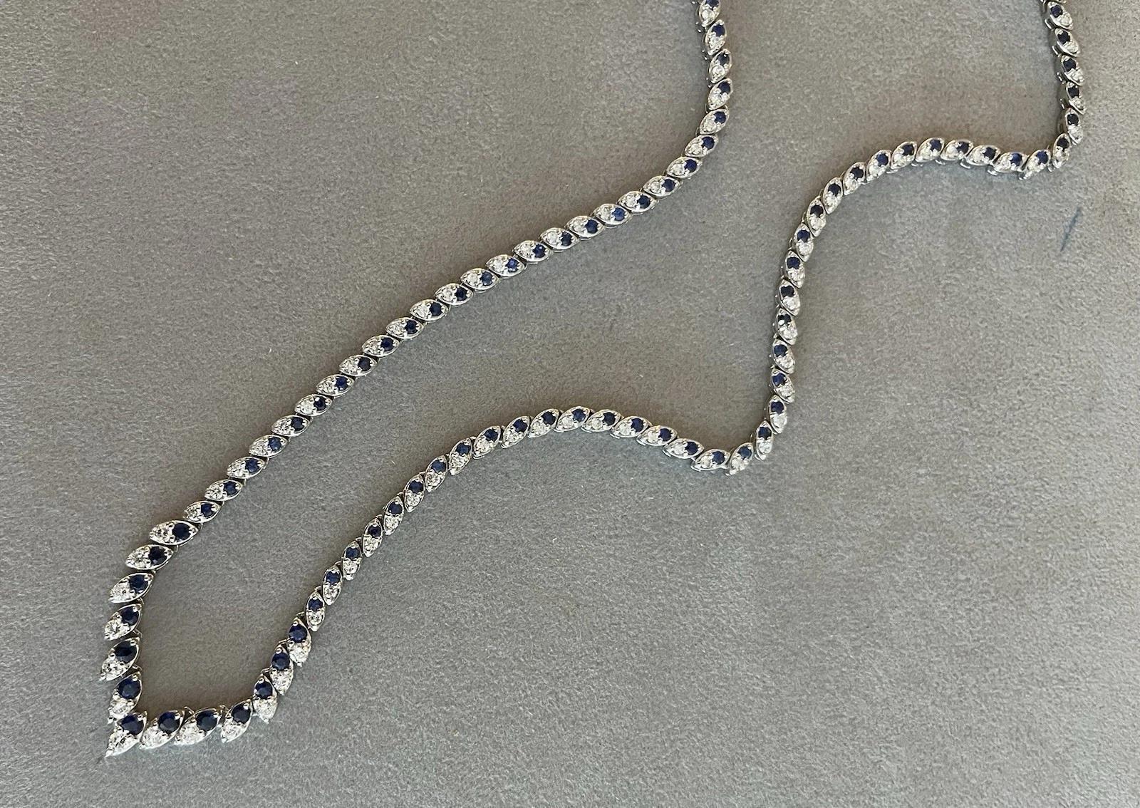 De las mujeres Collar Gargantilla en V de Zafiro Azul Natural y Diamantes en Platino en venta