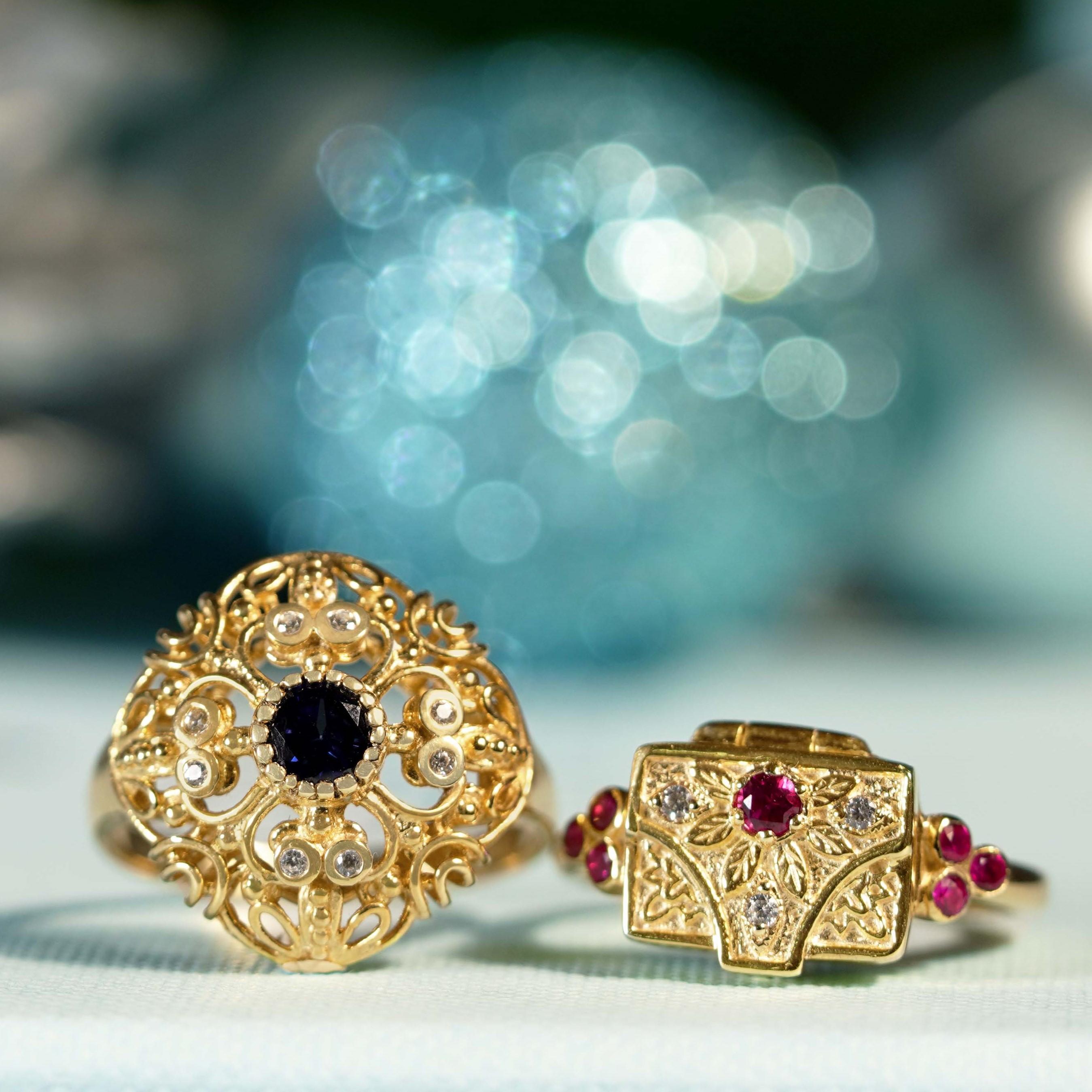 Natural Blue Sapphire and Diamond Vintage Style Filigree Ring in Solid 9K Gold For Sale 2