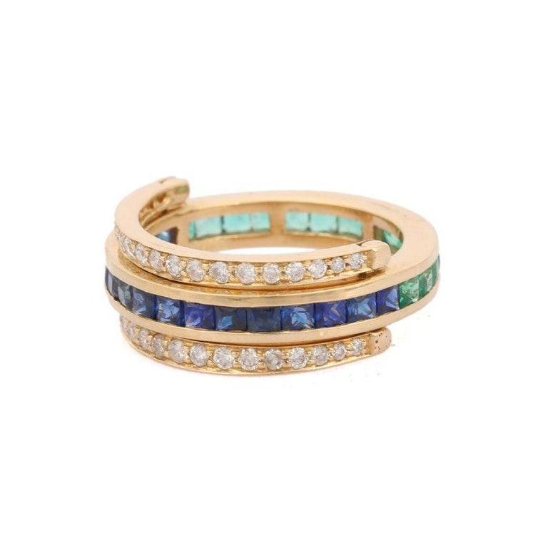For Sale:  Natural Blue Sapphire and Emerald Spinner Magic Ring in 14k Solid Yellow Gold 2