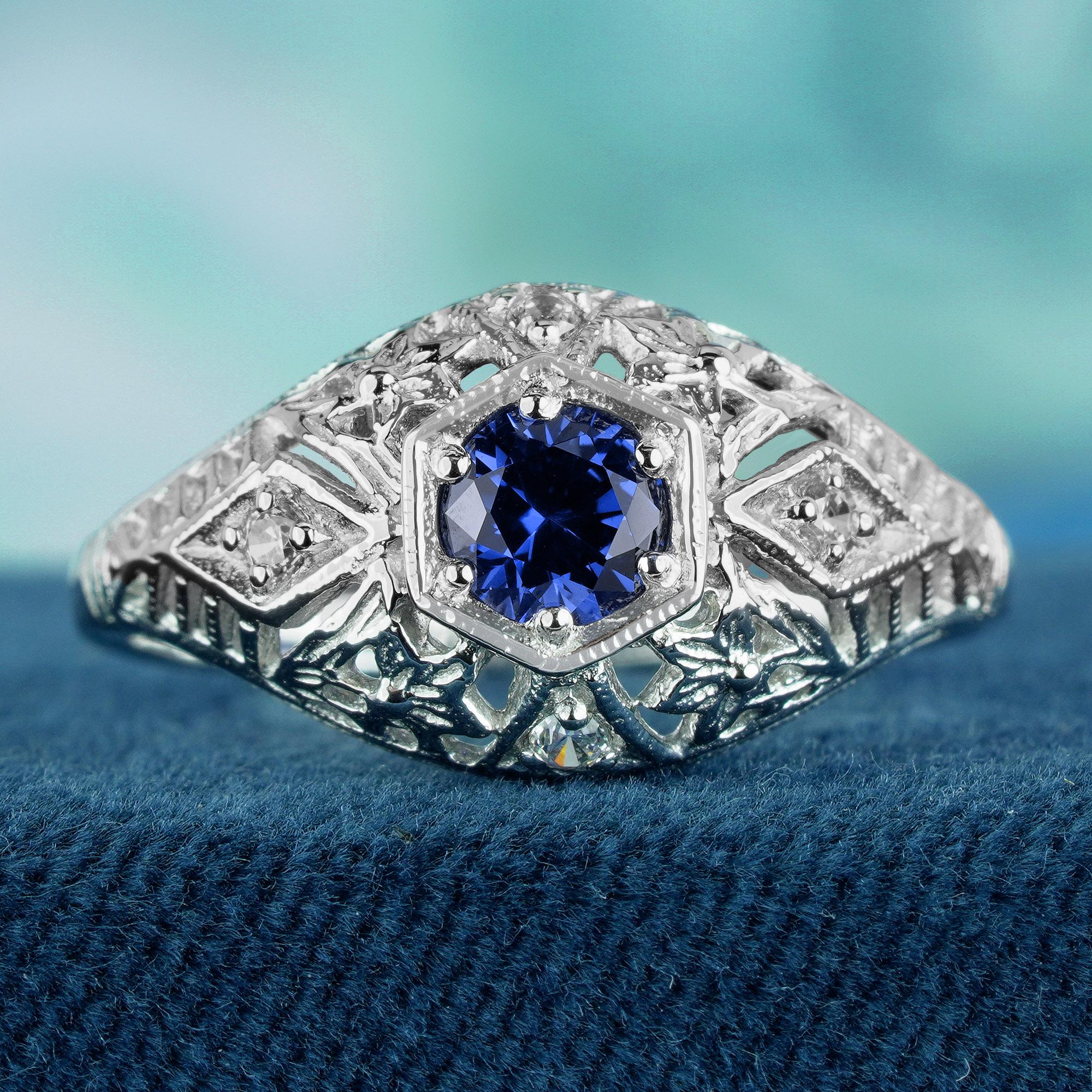 Edwardian Natural Blue Sapphire Diamond Art Deco Style Engagement Ring in Solid 9K Gold For Sale