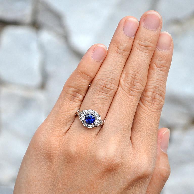 Art Deco Style Ceylon Sapphire and Diamond Engagement Ring in 18K White Gold For Sale 1