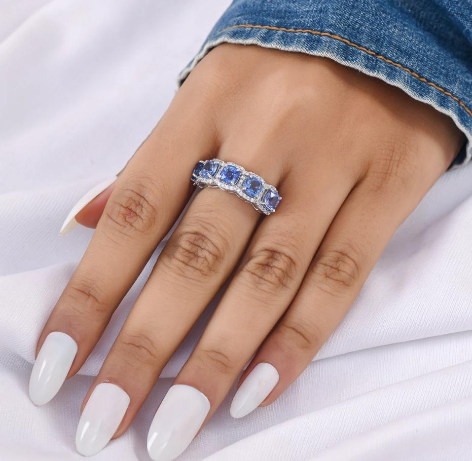 Blue sapphire cushion cut half eternity band ring  Natural ceylon blue sapphire diamond ring gold  Blue sapphire five stone ring gold gift

GEMSTONE DETAILS :
✦ Gemstone : Blue Diamond
✦ Gemstone Type : Natural
✦ Gemstone Size : 4.00 MM
✦ Gemstone