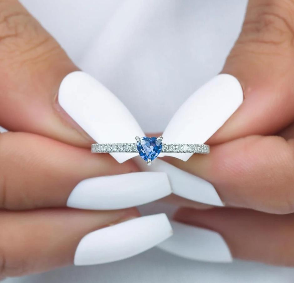 Taglio Asscher Natural blue sapphire diamond ring in 18k gold in vendita