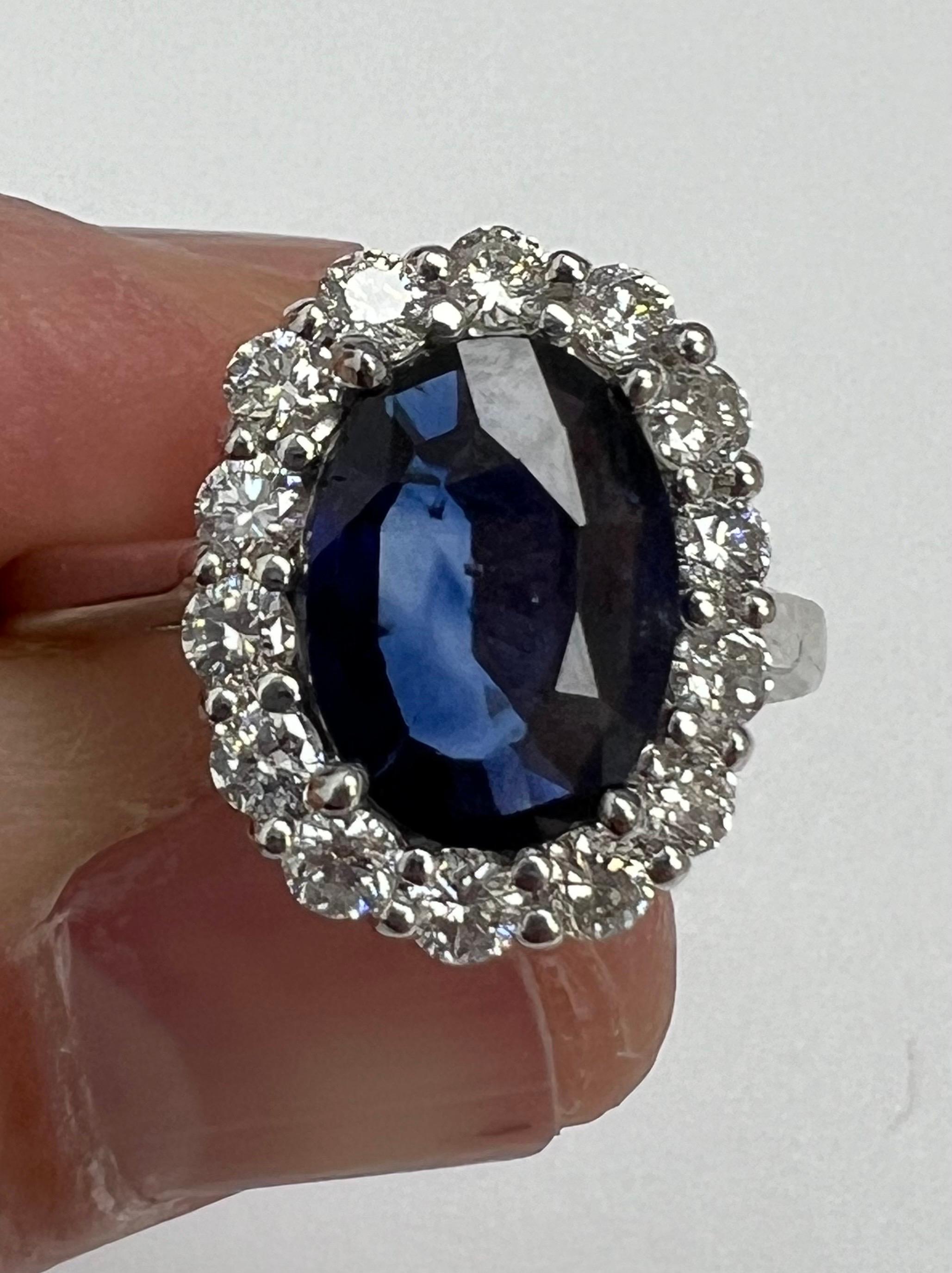 Brilliant Cut Natural Blue Sapphire Diamond Ring in 18k White Gold - Lady D Style For Sale
